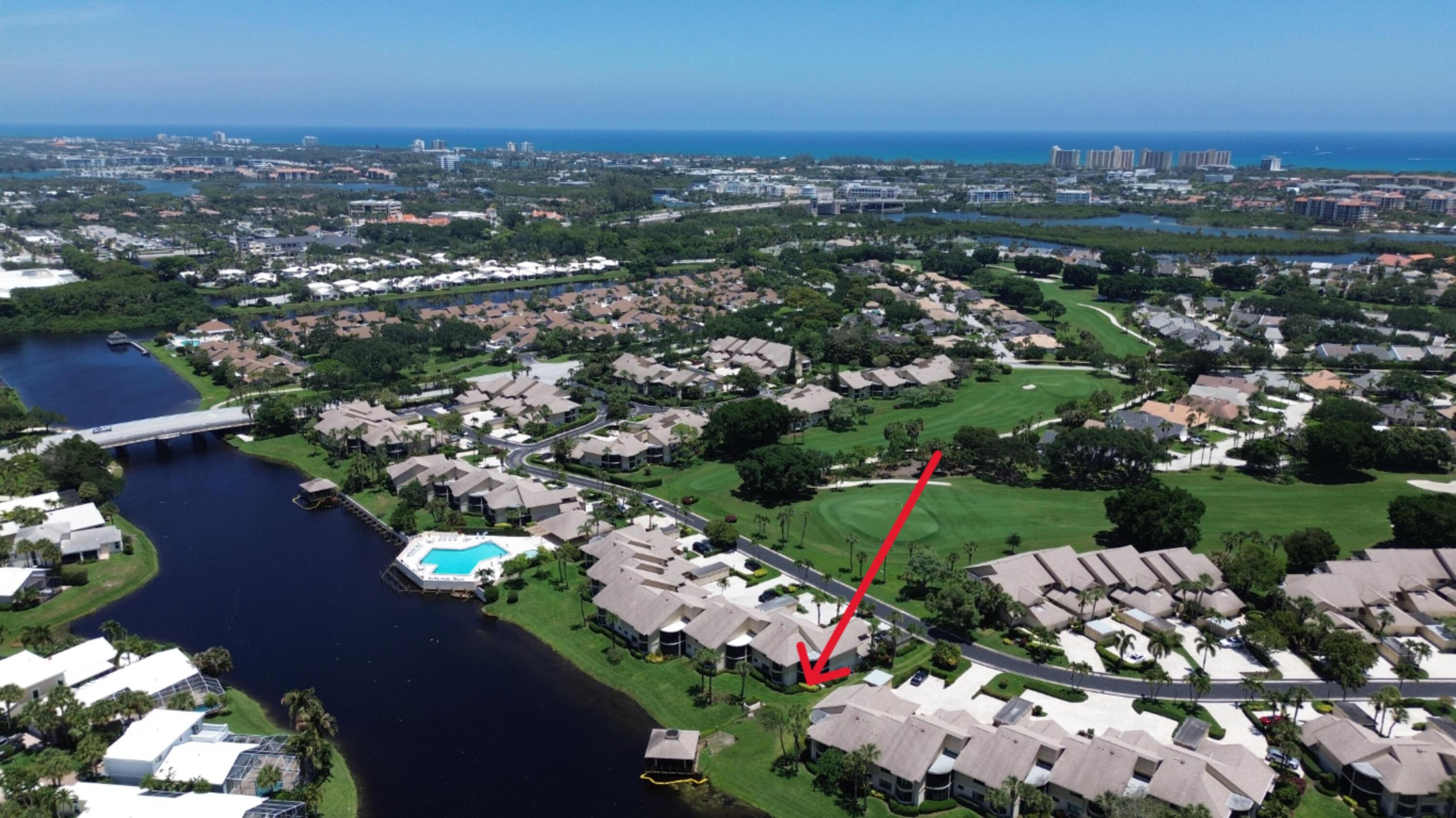Foto de propiedad en 16997 Waterbend Drive 139, Jupiter, FL 33477 Jupiter con MLS# 