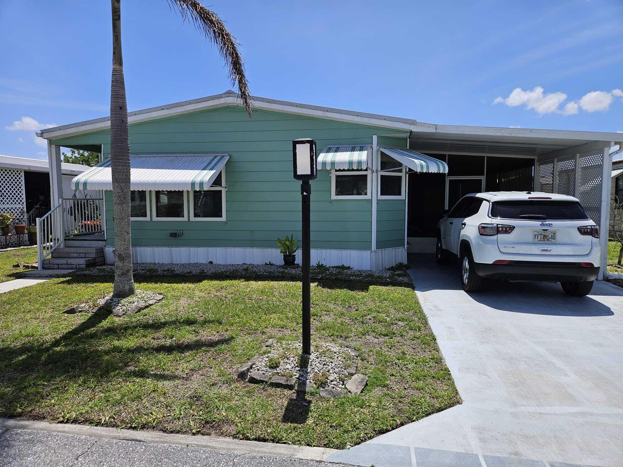 Foto de propiedad en 511 Ann Marie Lane, Port St. Lucie, FL 34952 Port St. Lucie con MLS# 