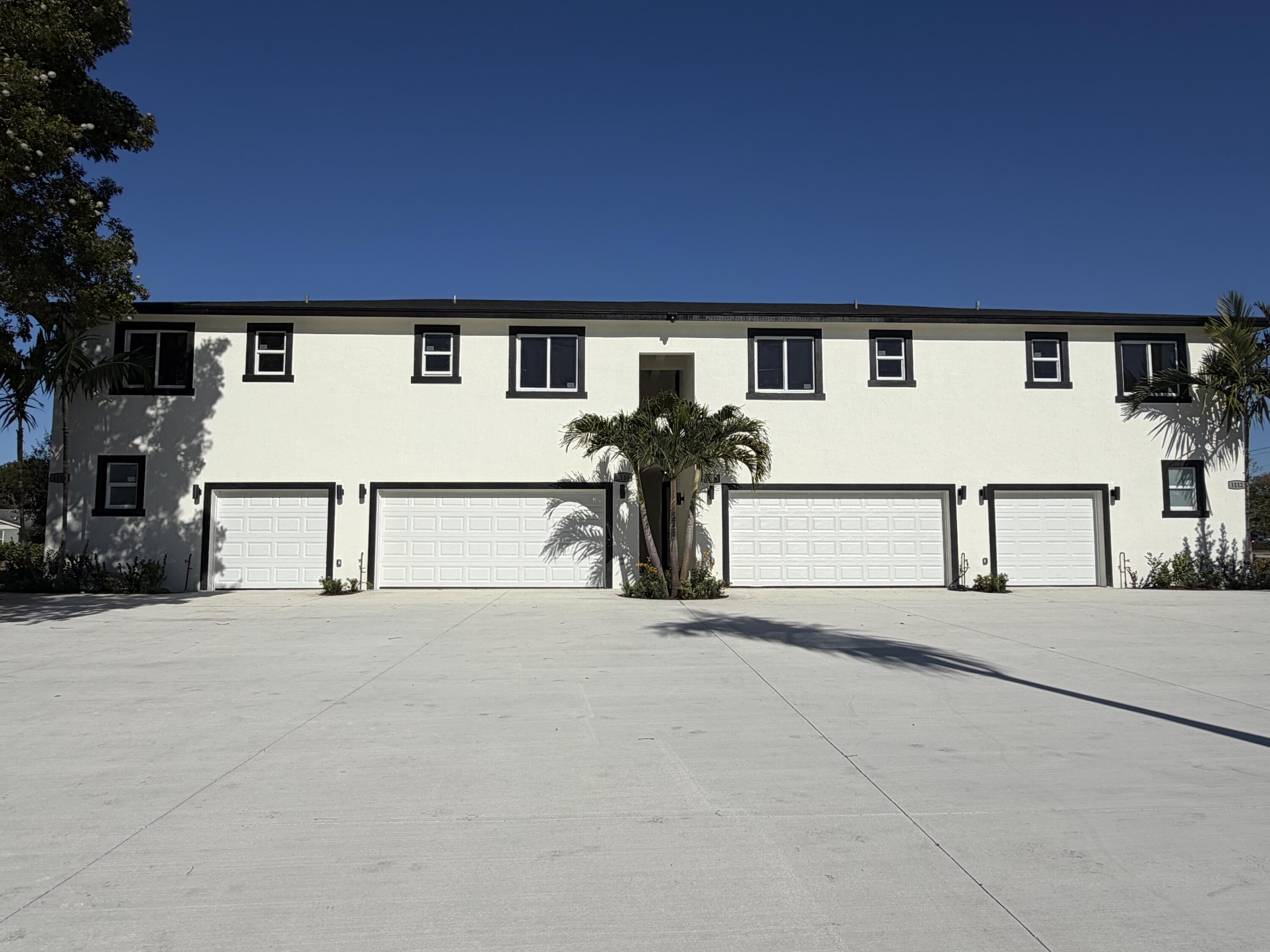 Foto de propiedad en 1112 Whitepine Drive 1114, Wellington, FL 33414 Wellington con MLS# 
