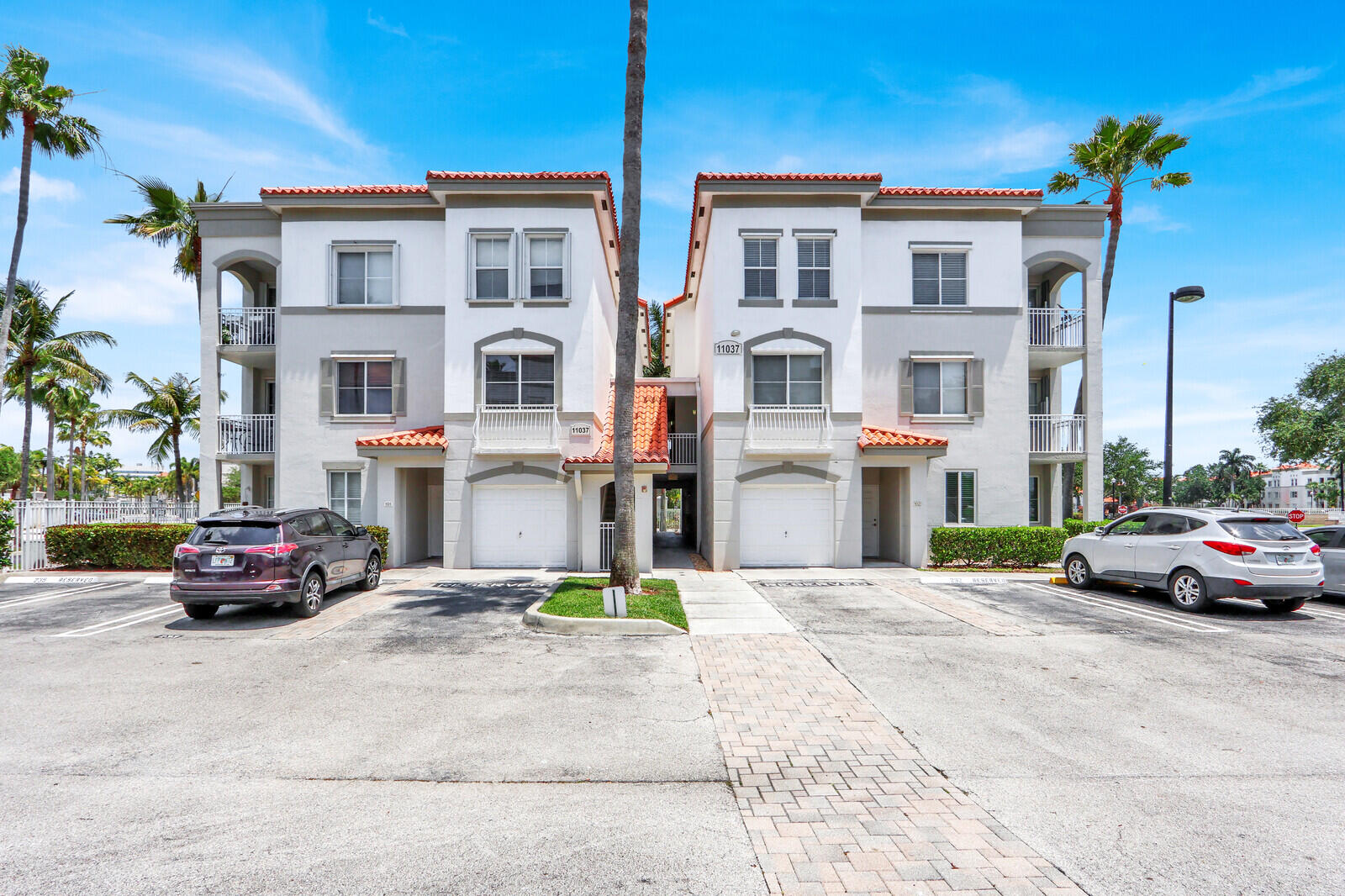Foto de propiedad en 11037 Legacy Boulevard 302, Palm Beach Gardens, FL 33410 Palm Beach Gardens con MLS# 