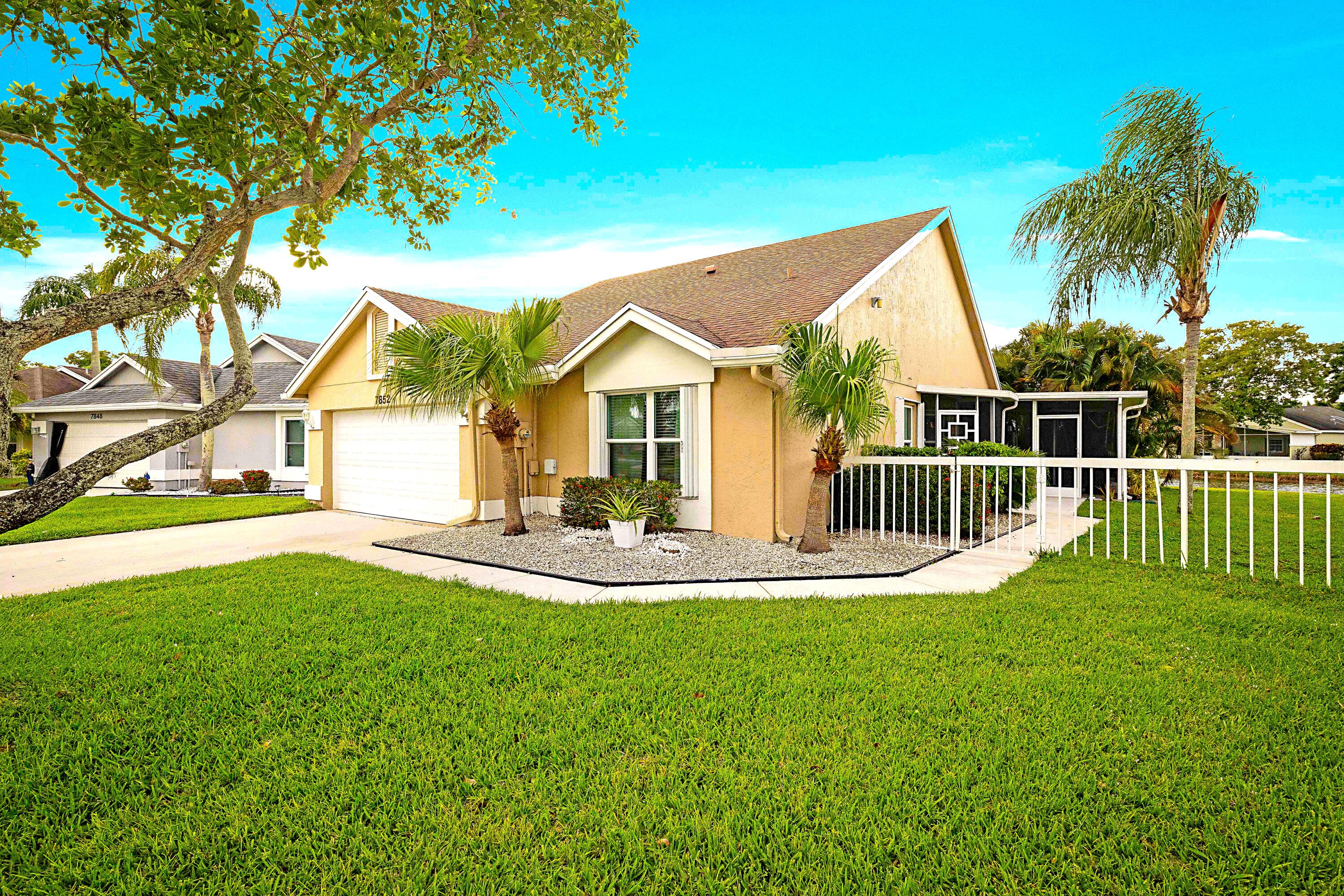 Foto de propiedad en 7852 Lake Champlain Court, Delray Beach, FL 33446 Delray Beach con MLS# 