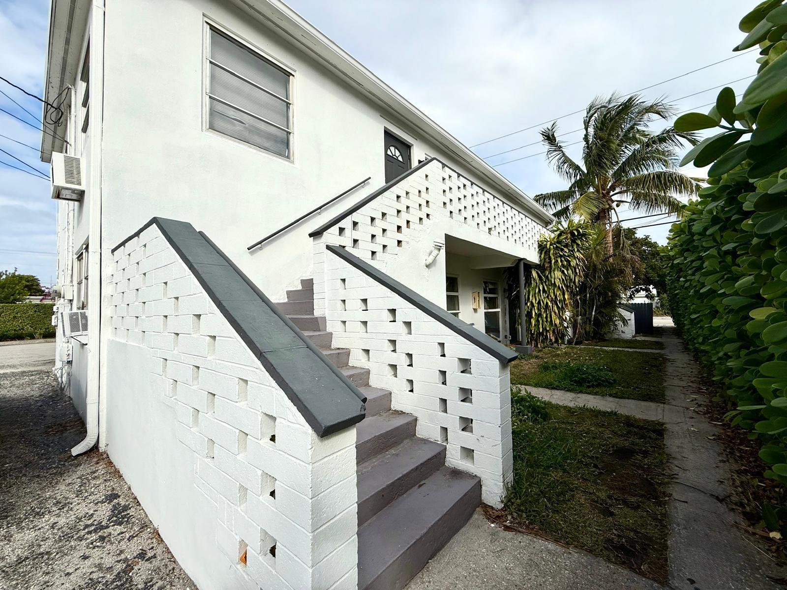 Alquilada 3801 S Olive Avenue Unit 2, West Palm Beach, FL 33405, West Palm Beach, FL 33405