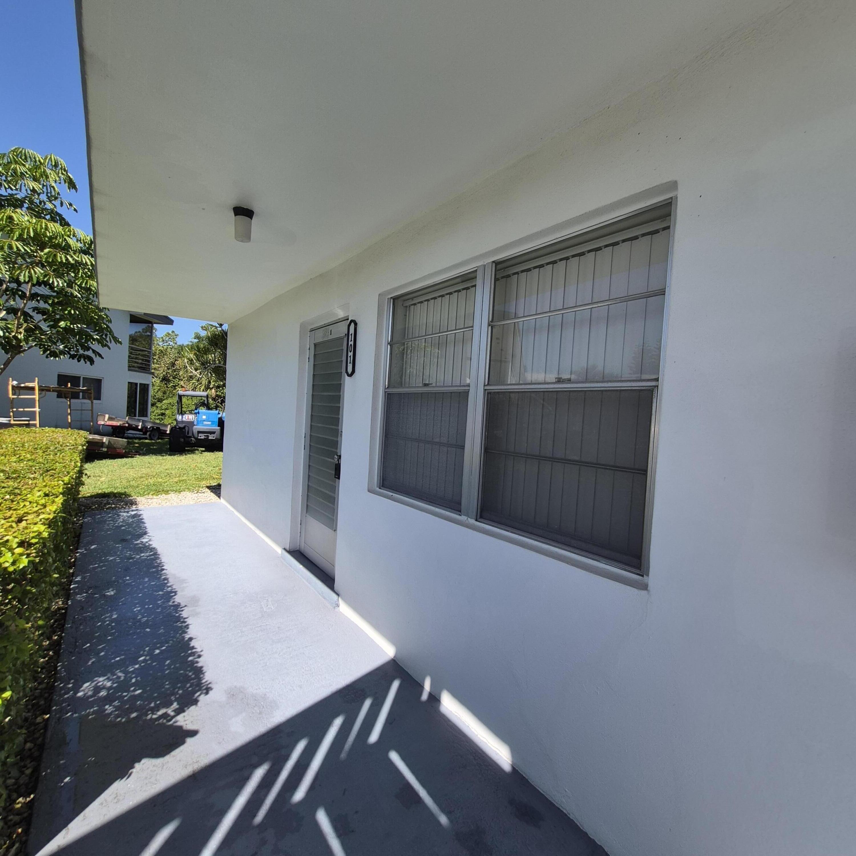 Foto de propiedad en 101 Northampton F, West Palm Beach, FL 33417 West Palm Beach con MLS# 