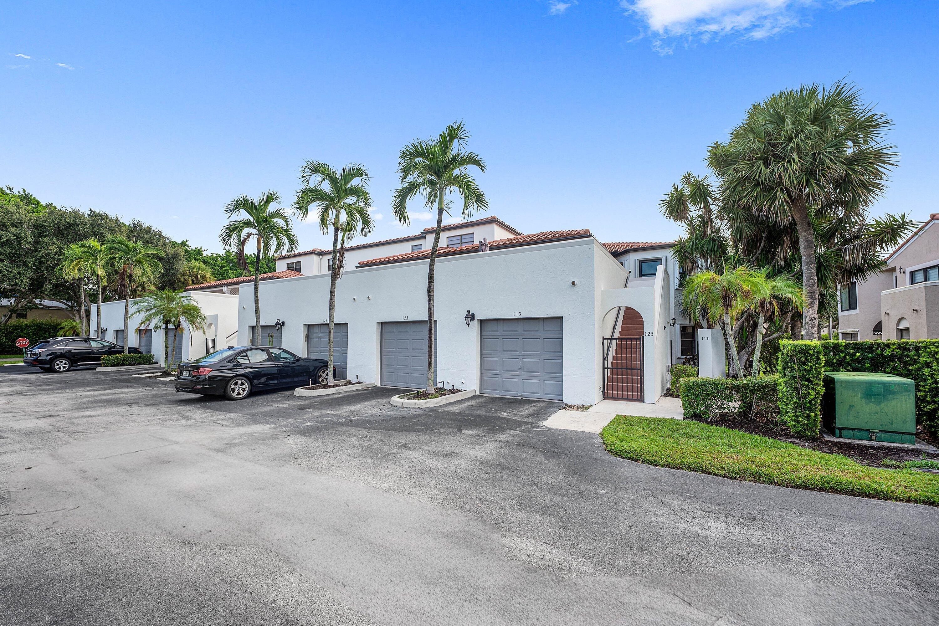 Foto de propiedad en 6614 Villa Sonrisa Drive 123, Boca Raton, FL 33433 Boca Raton con MLS# 
