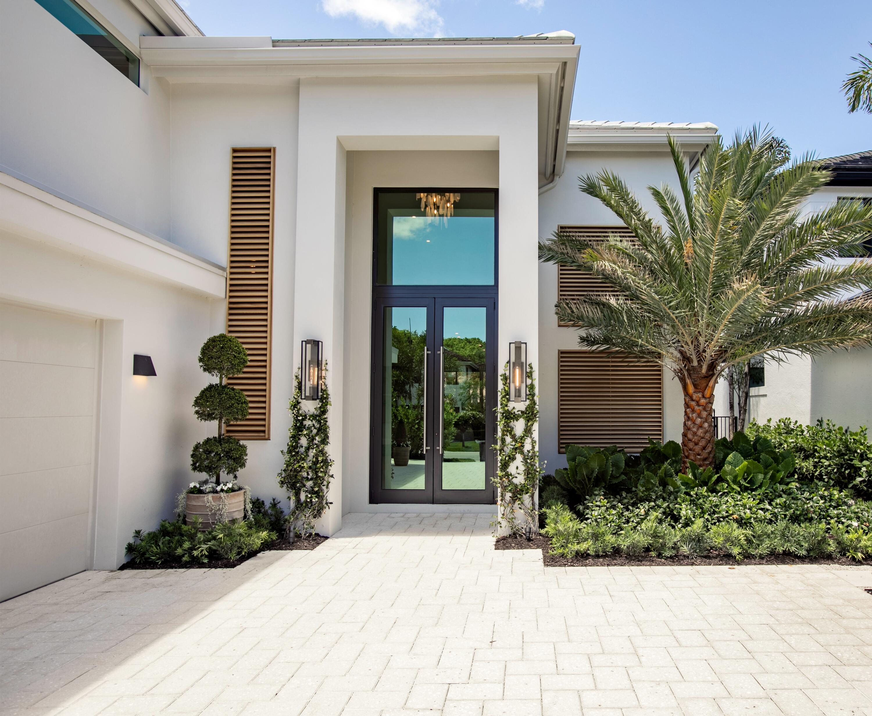 Foto de propiedad en 3667 Toulouse Drive, Palm Beach Gardens, FL 33410 Palm Beach Gardens con MLS# 