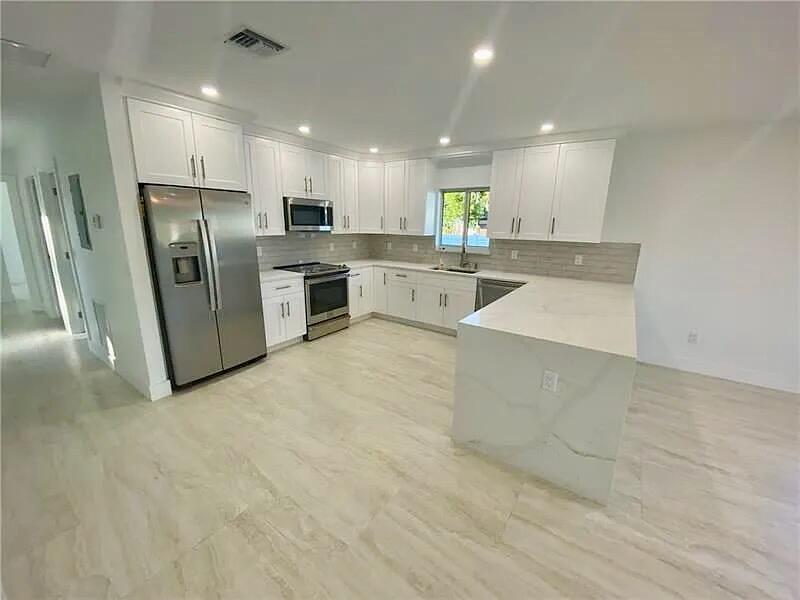 Beautiful updated kitchen