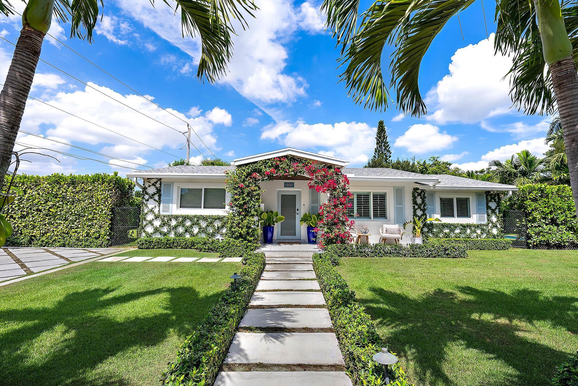 Foto de propiedad en 8001 Arlington Place, West Palm Beach, FL 33405 West Palm Beach con MLS# 