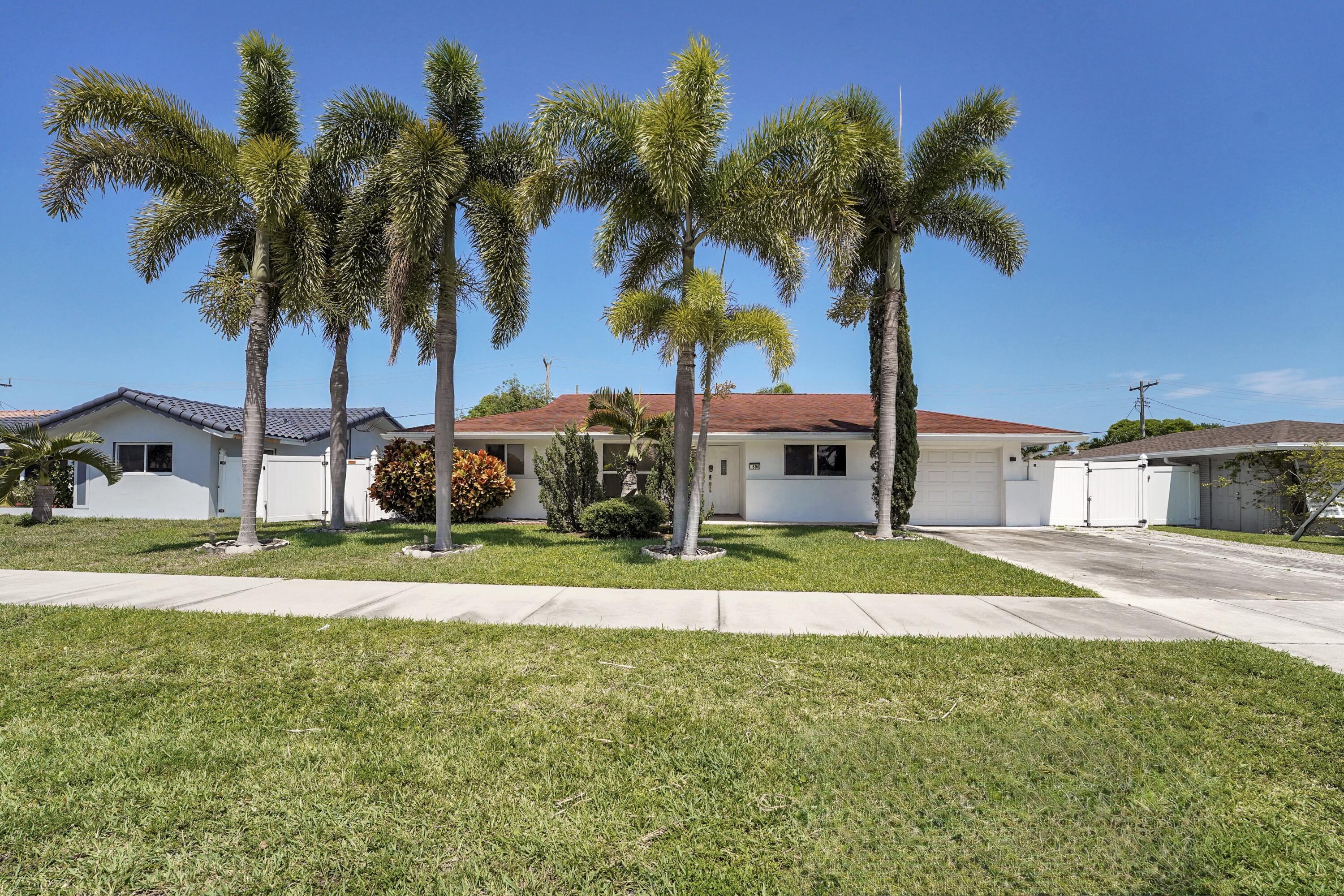 Alquilada 600 NW 12th Avenue, Boca Raton, FL 33486, Boca Raton, FL 33486
