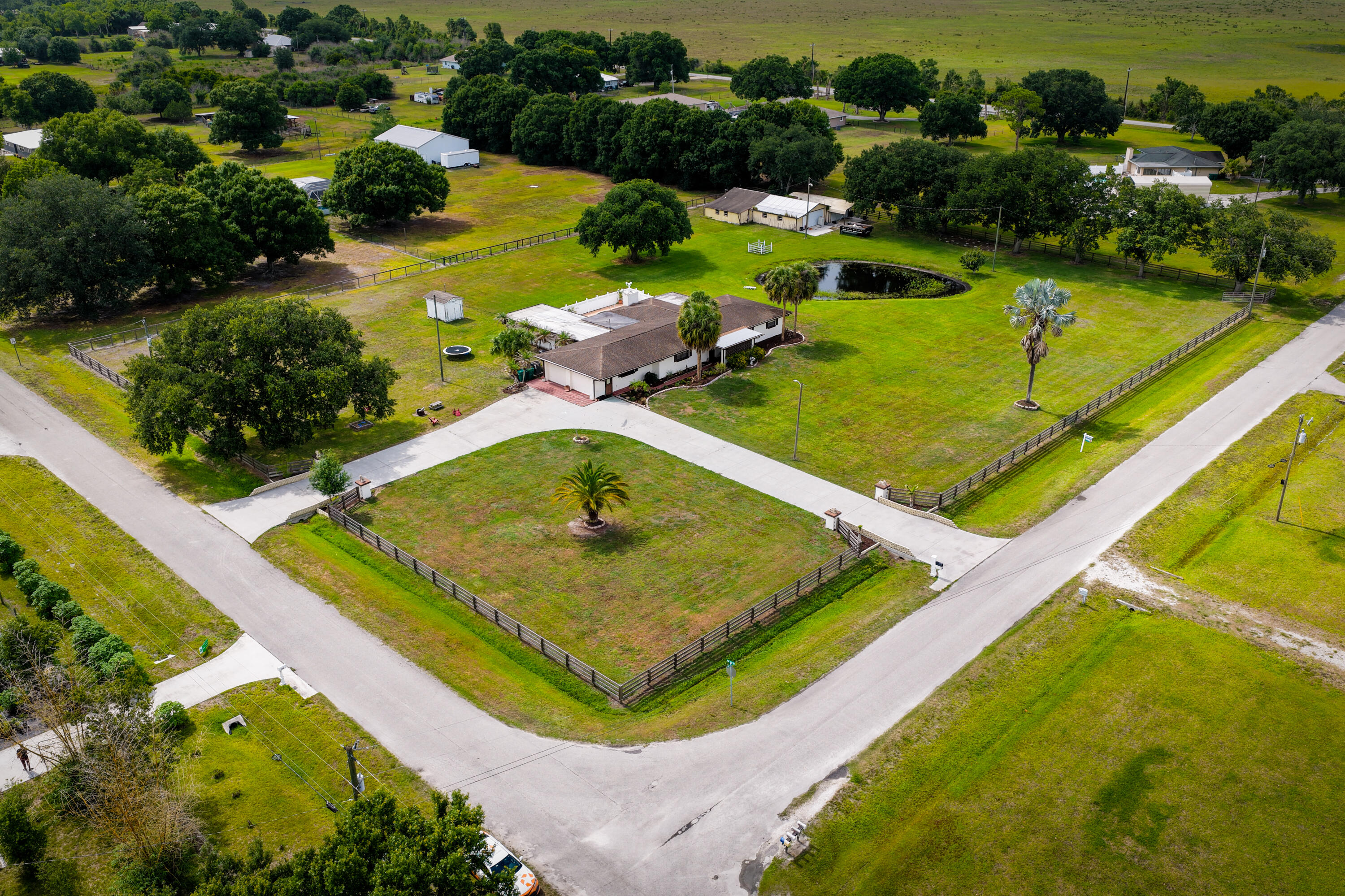 Vendido 11405 NW 2nd Terrace, Okeechobee, FL 34972, Okeechobee, FL 34972