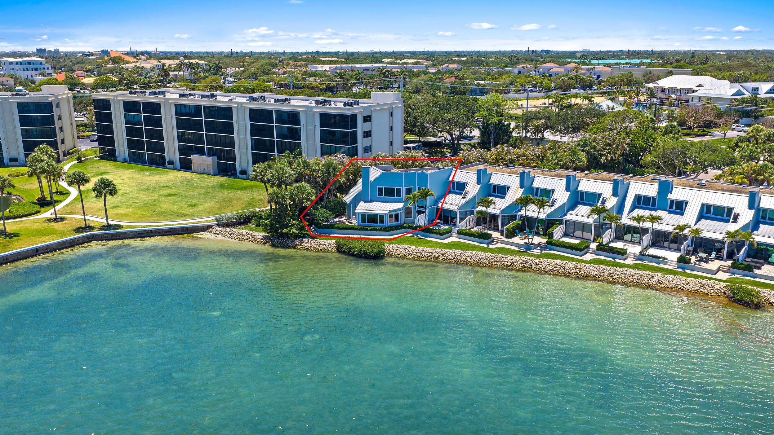 Foto de propiedad en 19932 Scrimshaw Way, Jupiter, FL 33469 Jupiter con MLS# 