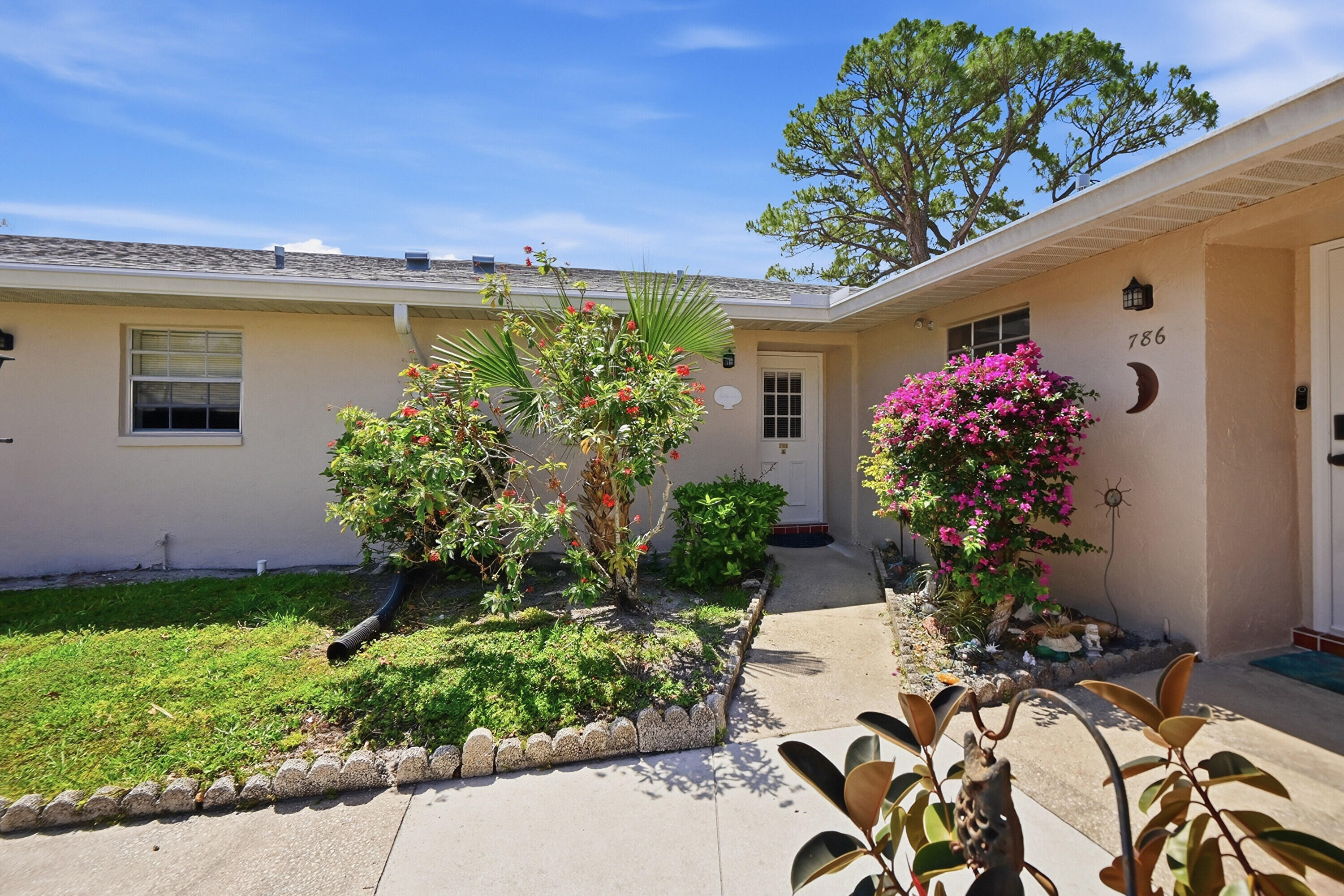 Vendido 788 Nantucket Circle, Greenacres, FL 33467, Greenacres, FL 33467