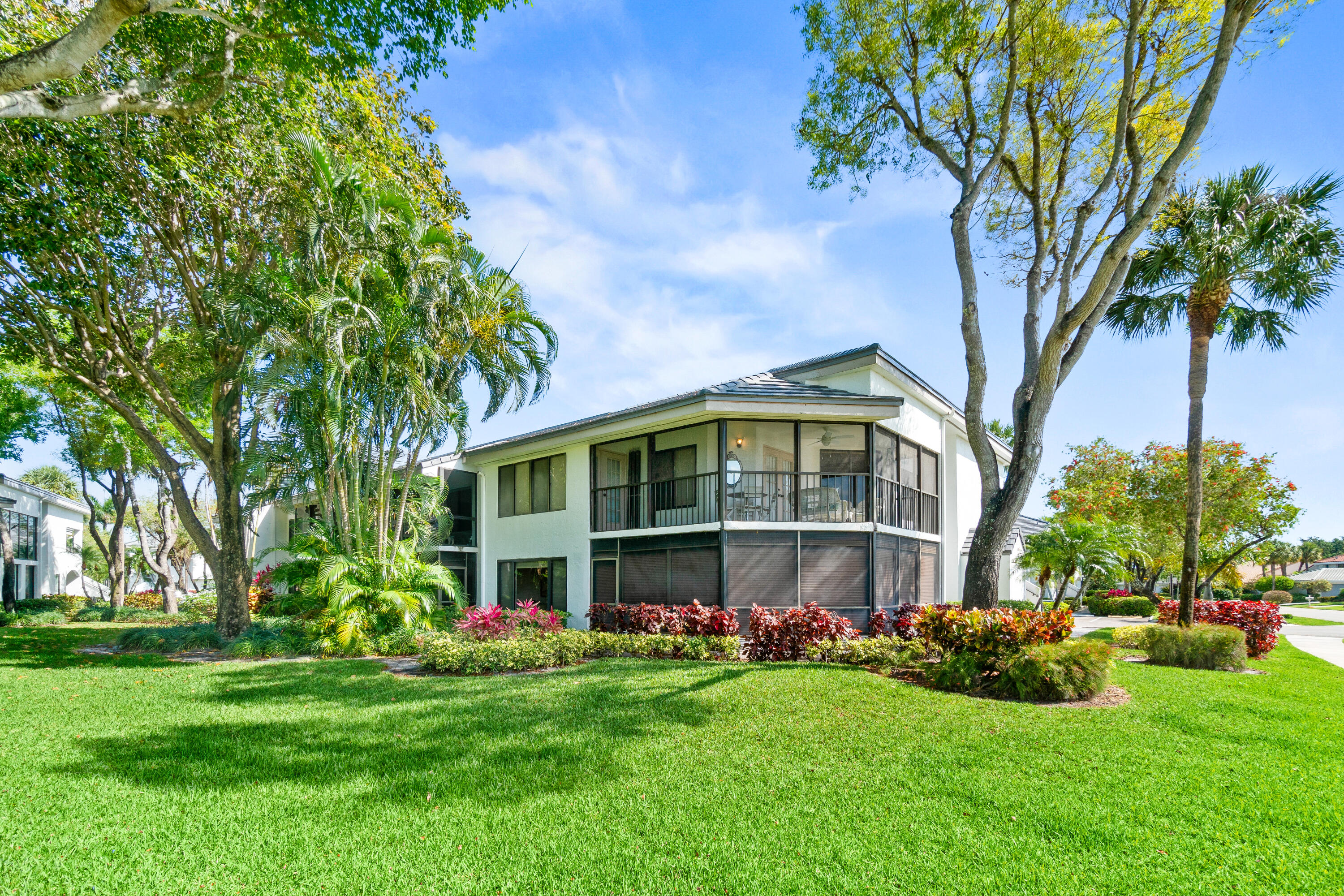 Foto de propiedad en 7533 Glendevon Lane 905, Delray Beach, FL 33446 Delray Beach con MLS# 