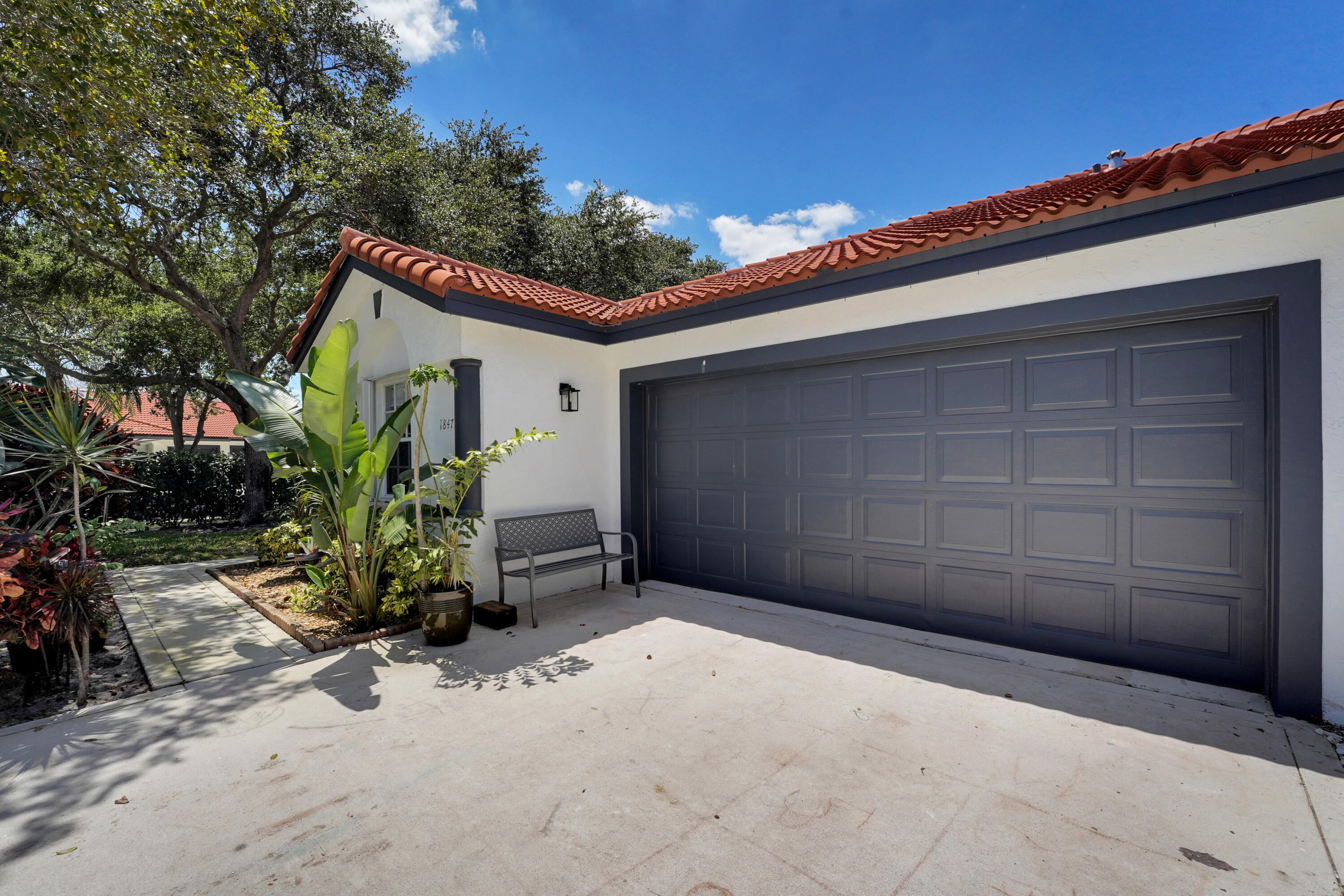 Foto de propiedad en 18475 Vía Di Sorrento, Boca Raton, FL 33496 Boca Raton con MLS# 