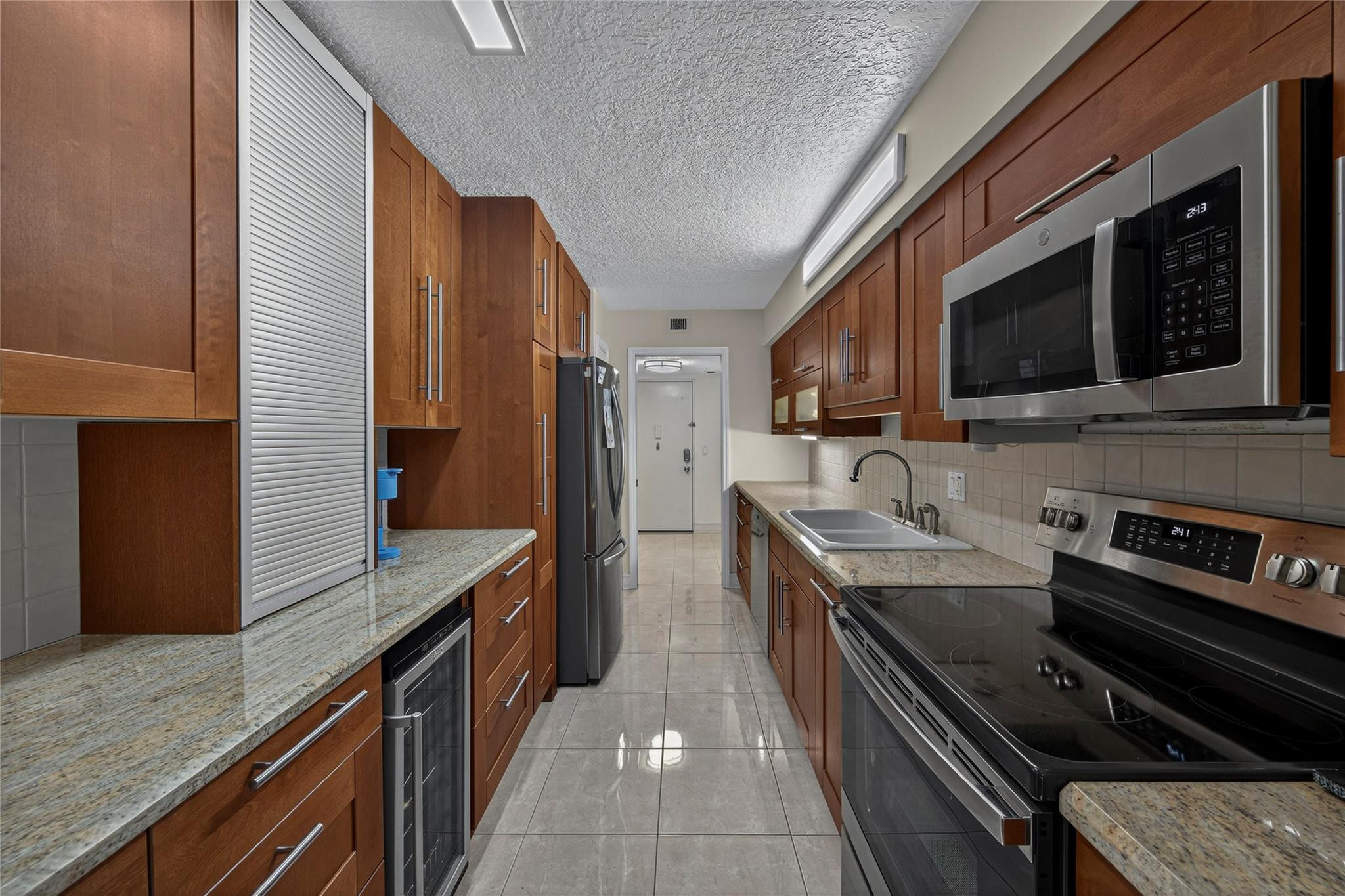 Foto de propiedad en 4702 Fountains Drive S 205, Greenacres, FL 33467 Greenacres con MLS# 