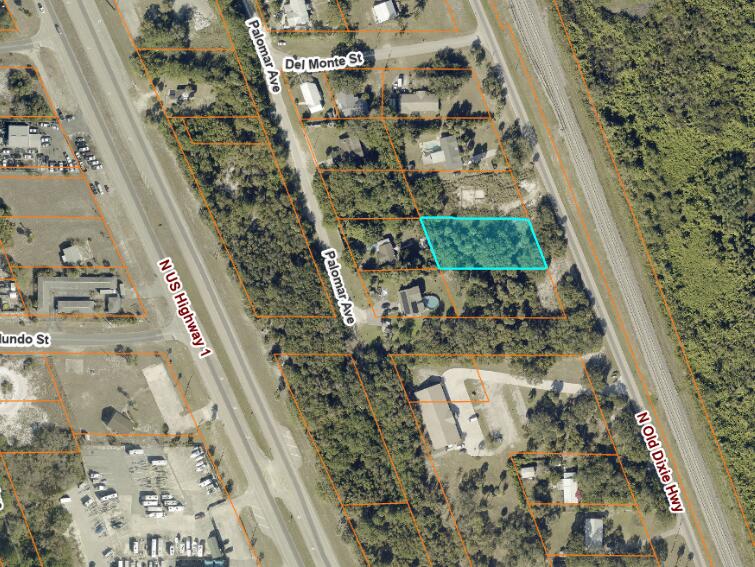 Foto de propiedad en 4607 Old Dixie Highway, Fort Pierce, FL 34946 Fort Pierce con MLS# 