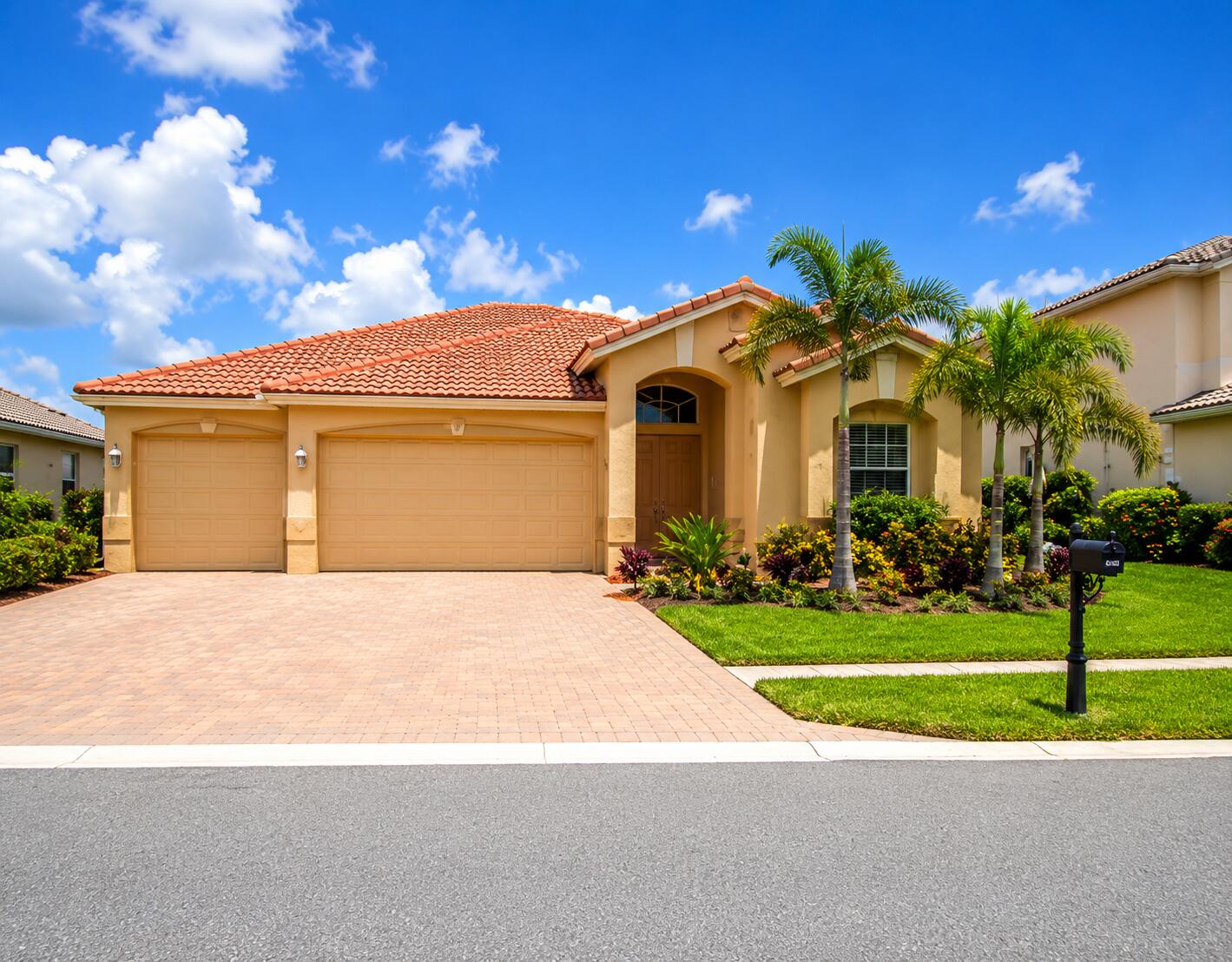 Alquilada 121 Tuscany Drive, Royal Palm Beach, FL 33411, Royal Palm Beach, FL 33411