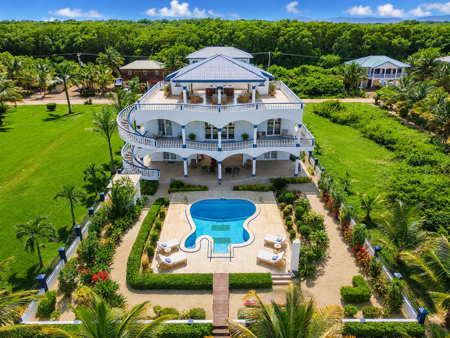 Foto de propiedad en 35 Sitee River Road  con MLS# 