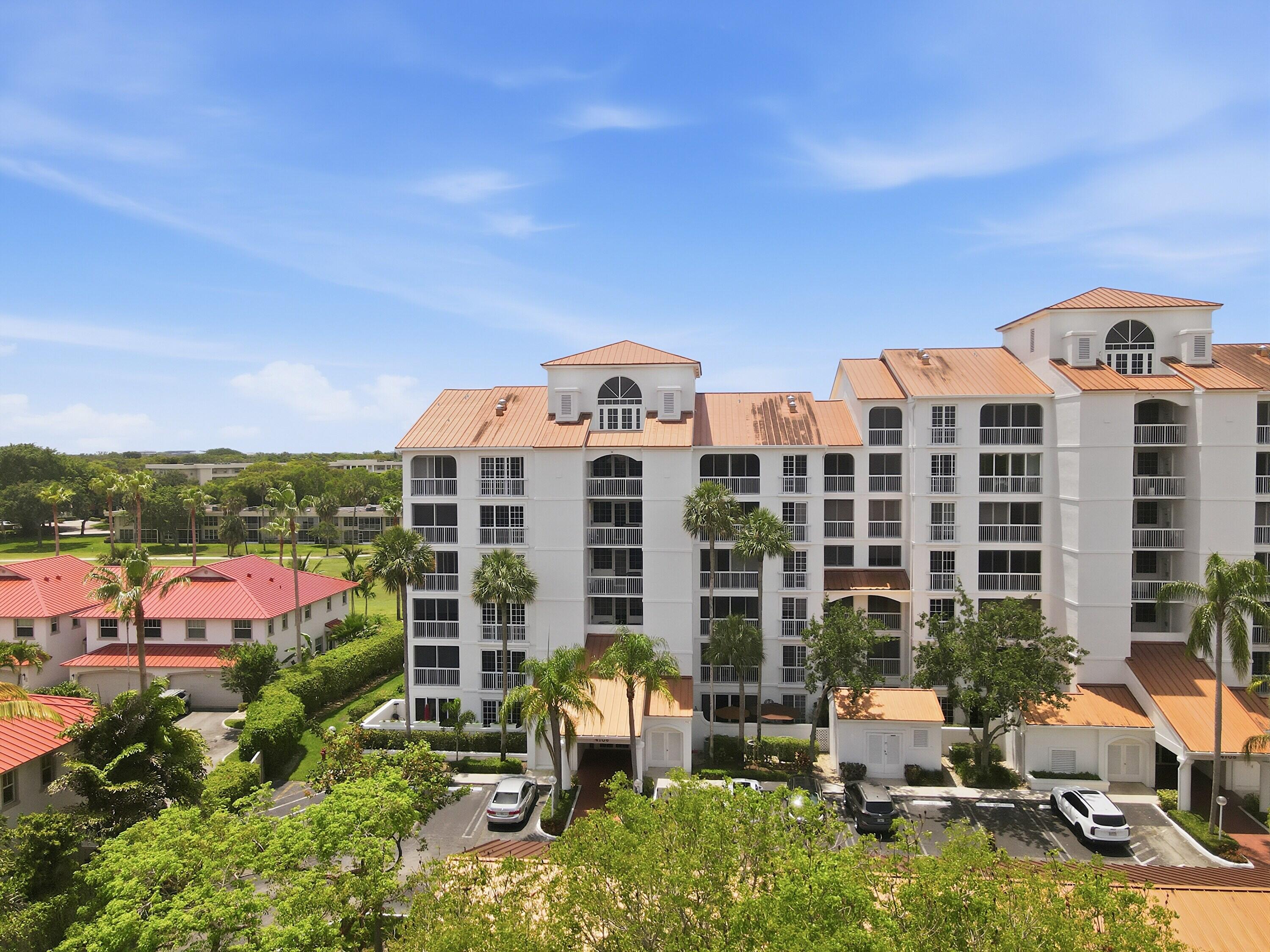 Foto de propiedad en 4106 W Palm Aire Drive 62a, Pompano Beach, FL 33069 Pompano Beach con MLS# 