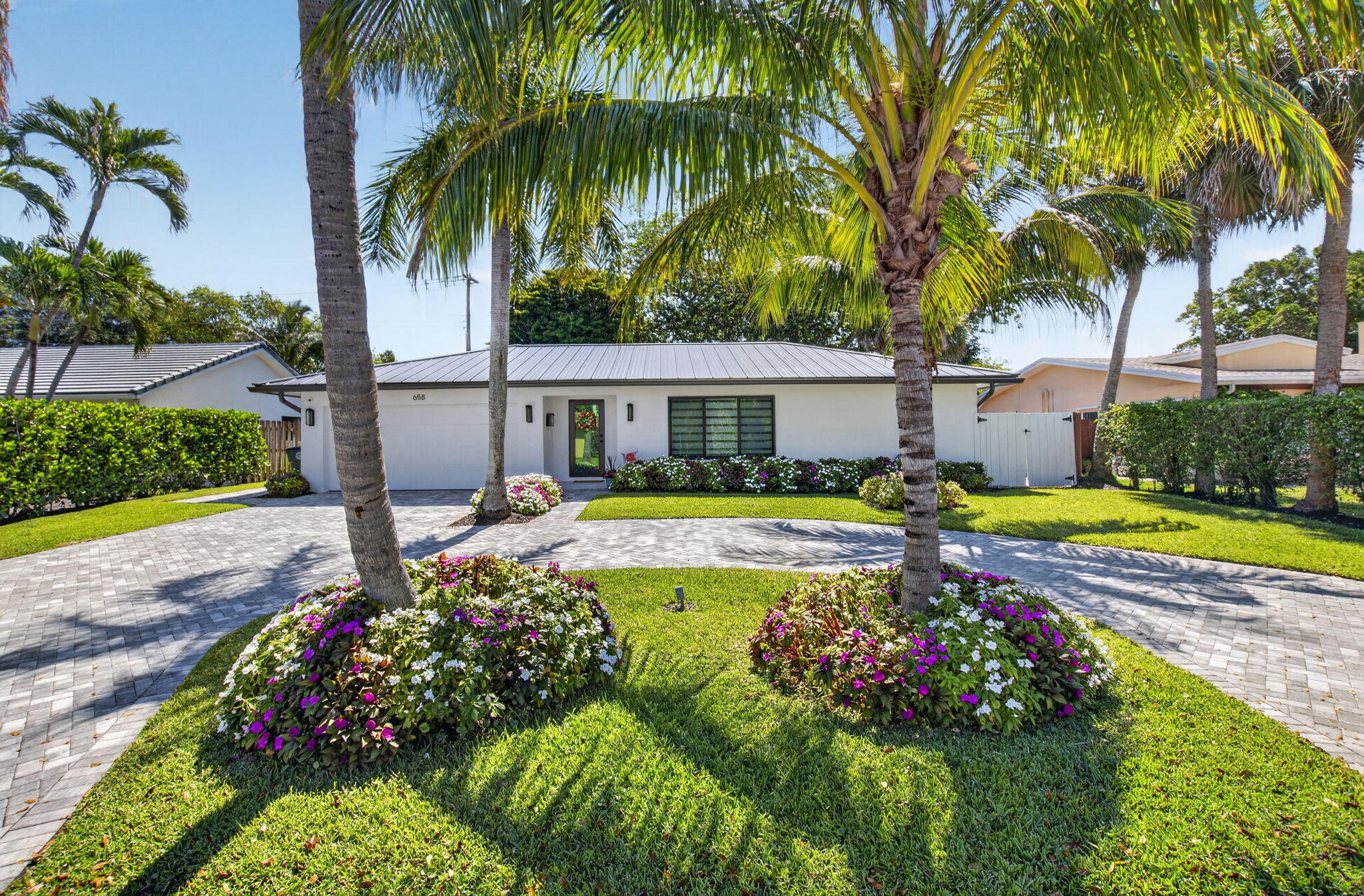 Foto de propiedad en 658 NW 7th Avenue, Boca Raton, FL 33486 Boca Raton con MLS# 