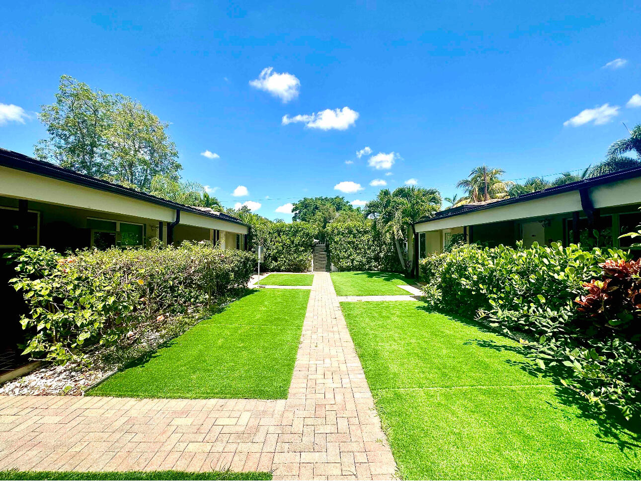 Vendido 626 NE 17th Way, Fort Lauderdale, FL 33304, Fort Lauderdale, FL 33304