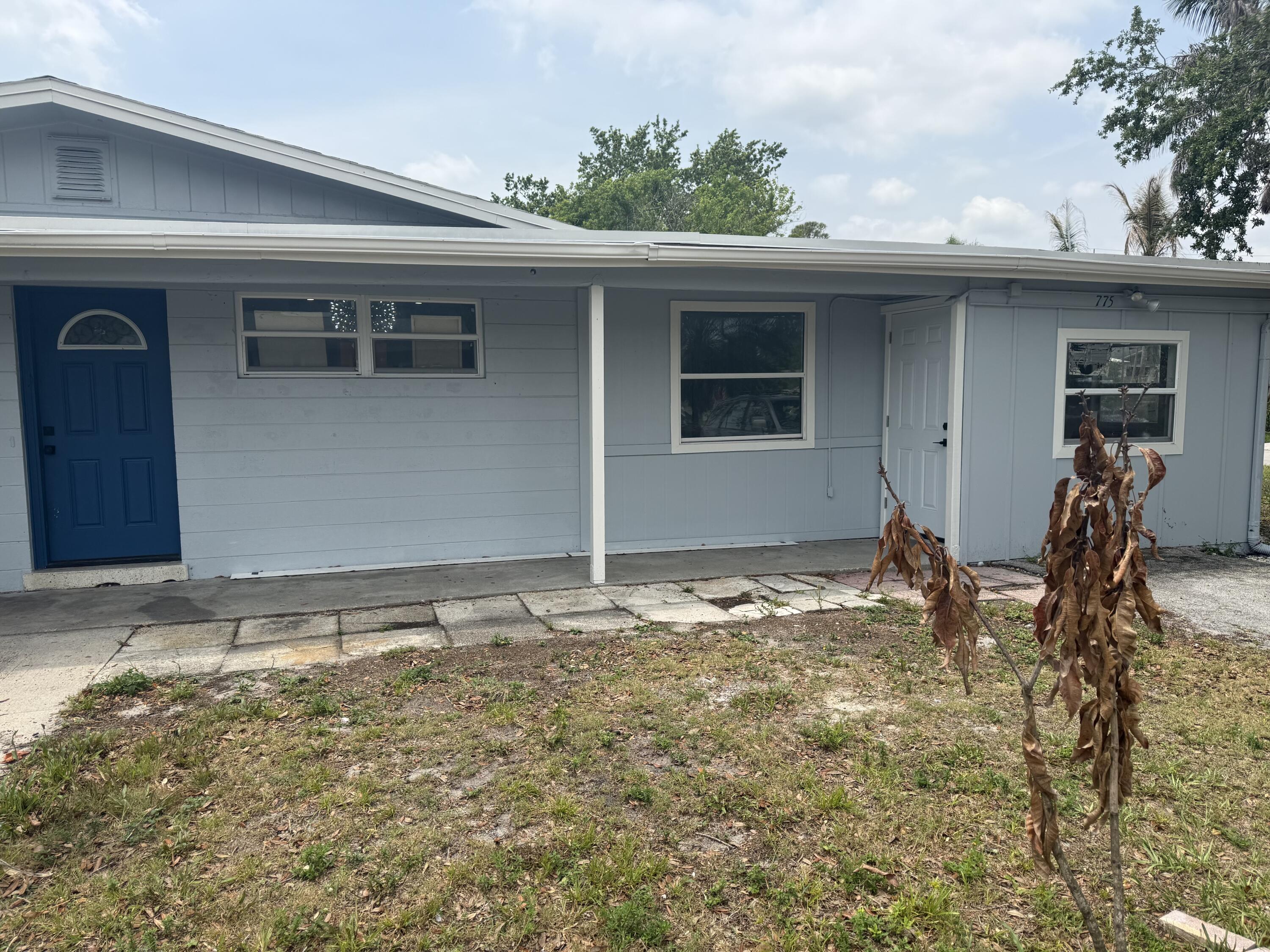 Foto de propiedad en 775 SW 4th Pl Place SW, Vero Beach, FL 32962 Vero Beach con MLS# 