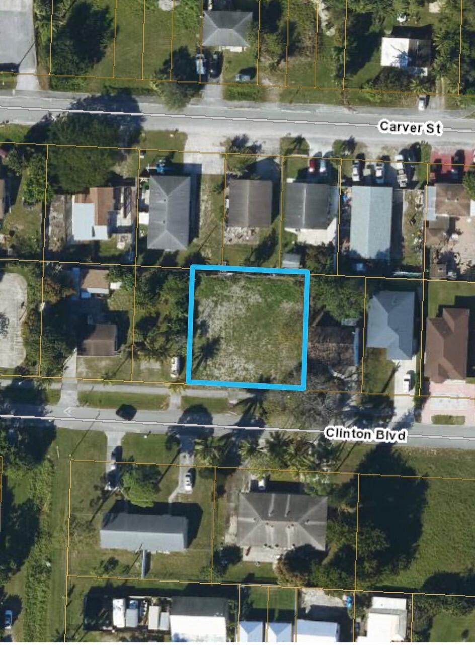 Foto de propiedad en 4599 Clinton Boulevard, Kenwood Estates, FL 33463 Kenwood Estates con MLS# 