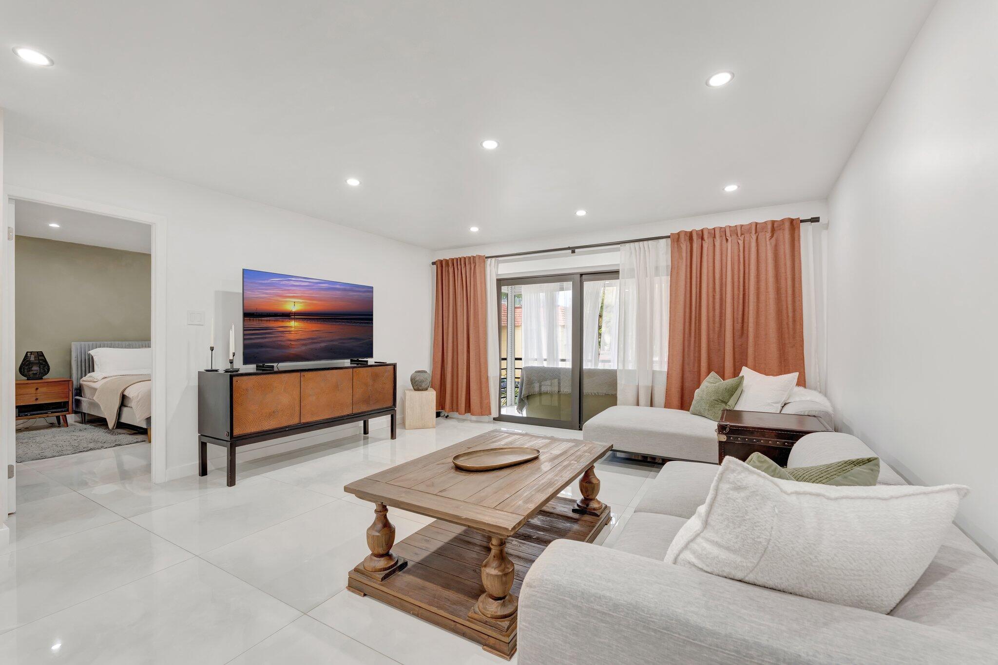 Foto de propiedad en 138 S Cypress Road 224, Pompano Beach, FL 33060 Pompano Beach con MLS#