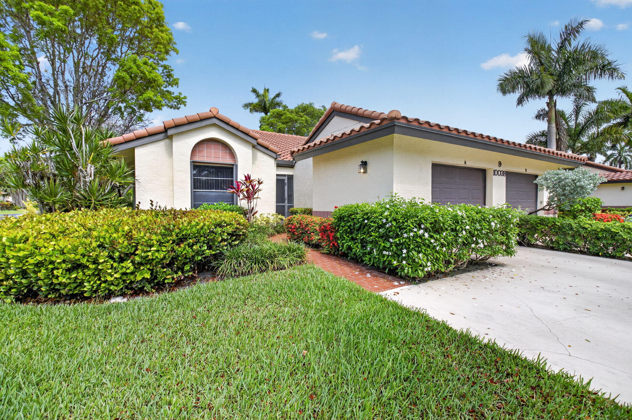 Foto de propiedad en 10039 Andrea Lane A, Boynton Beach, FL 33437 Boynton Beach con MLS# 