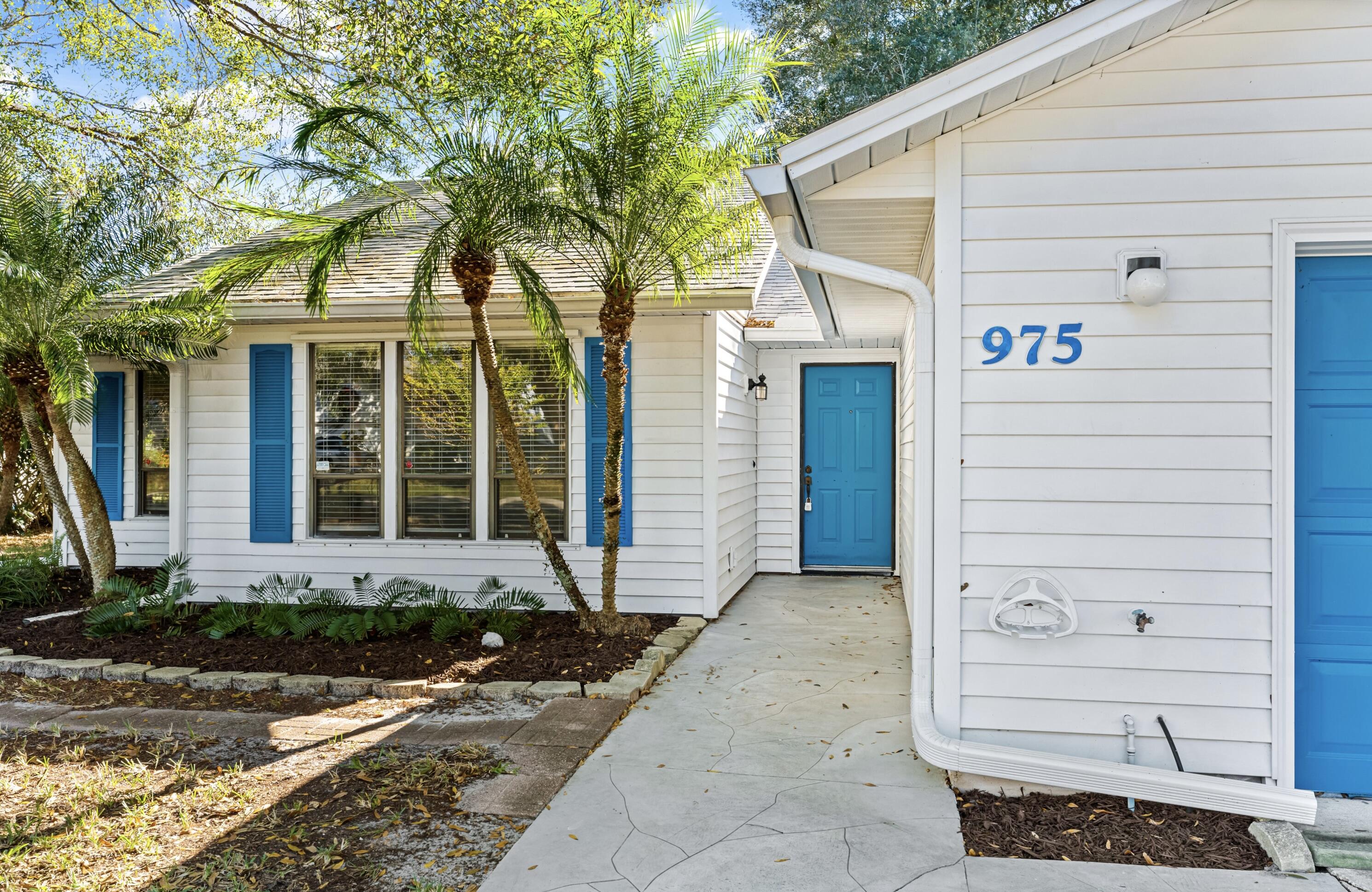 Foto de propiedad en 975 4th Lane, Vero Beach, FL 32962 Vero Beach con MLS# 