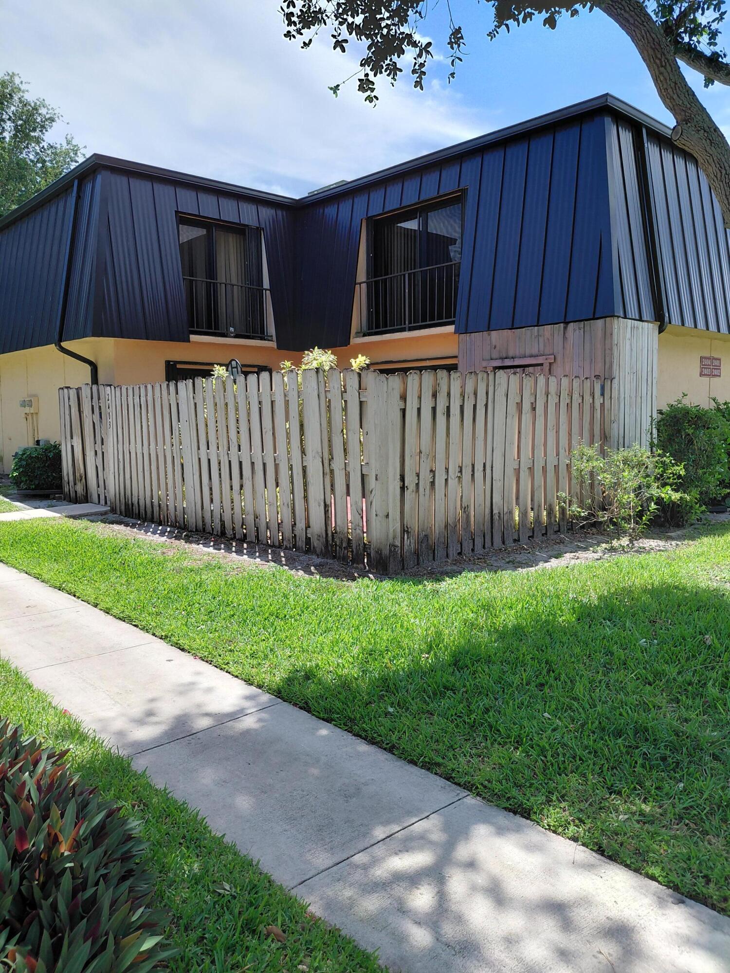 Foto de propiedad en 2403 S Waterside Drive 2403, Lake Worth, FL 33461 Lake Worth con MLS# 