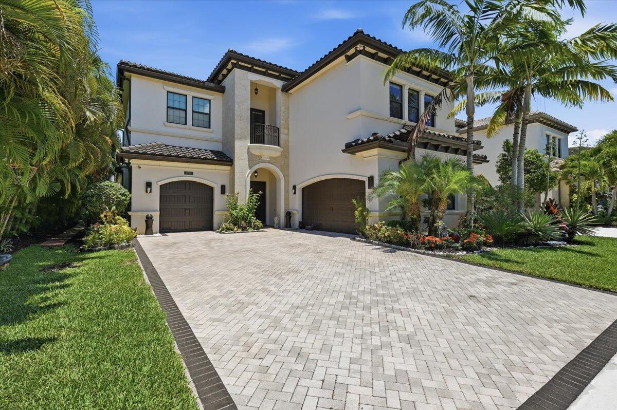 Foto de propiedad en 9769 Bozzano Drive, Delray Beach, FL 33446 Delray Beach con MLS# 