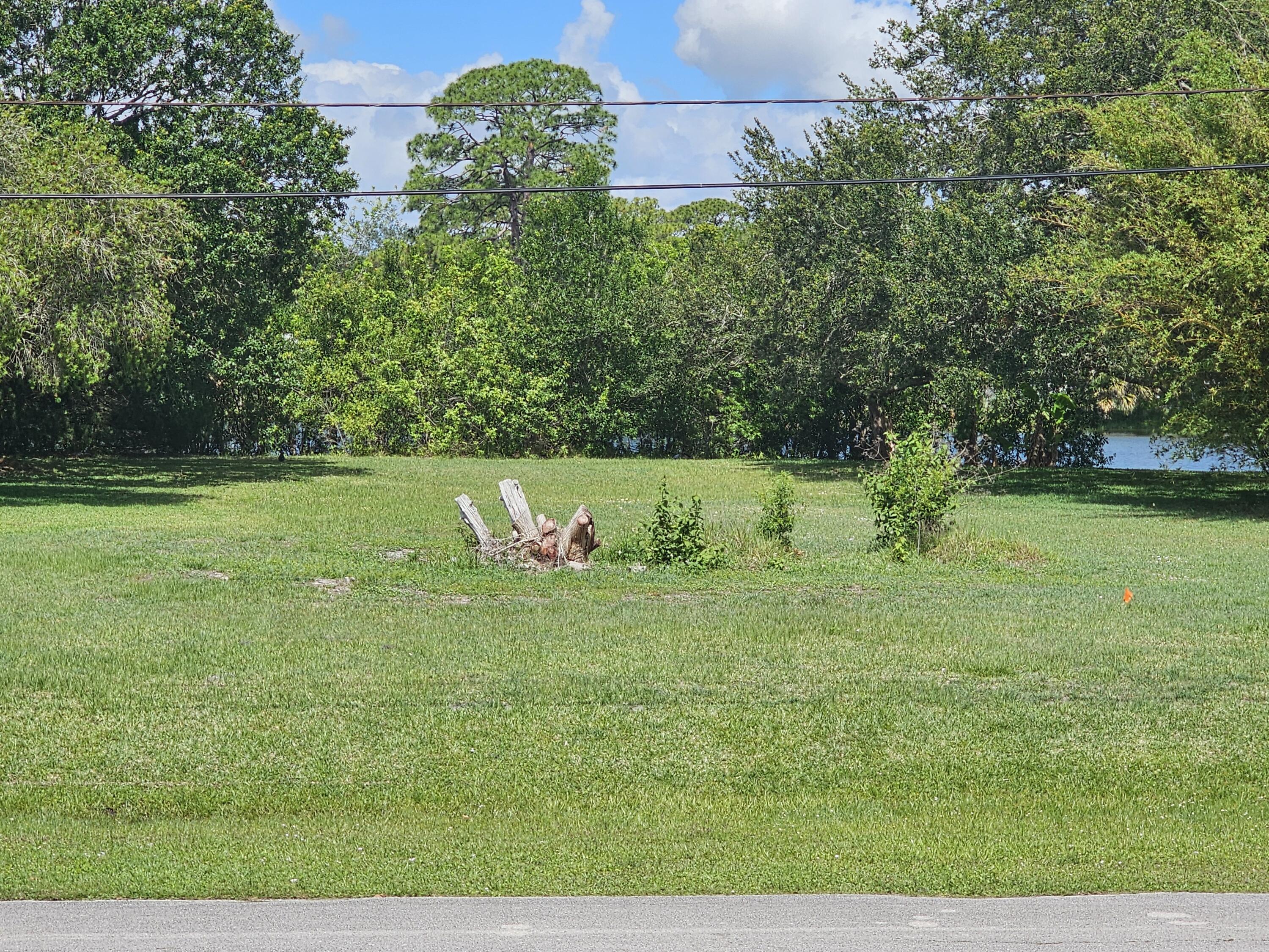 En Venta 5707 University Lane, Fort Pierce, FL 34951, Fort Pierce, FL 34951