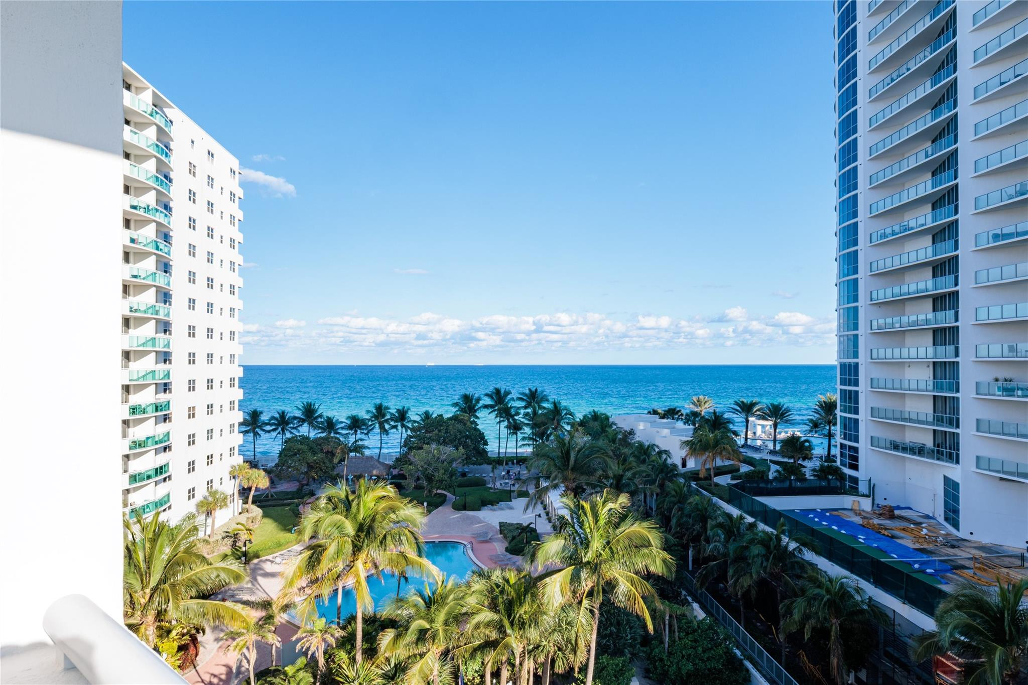 Foto de propiedad en 3001 S Ocean Drive 727, Hollywood, FL 33019 Hollywood con MLS# 
