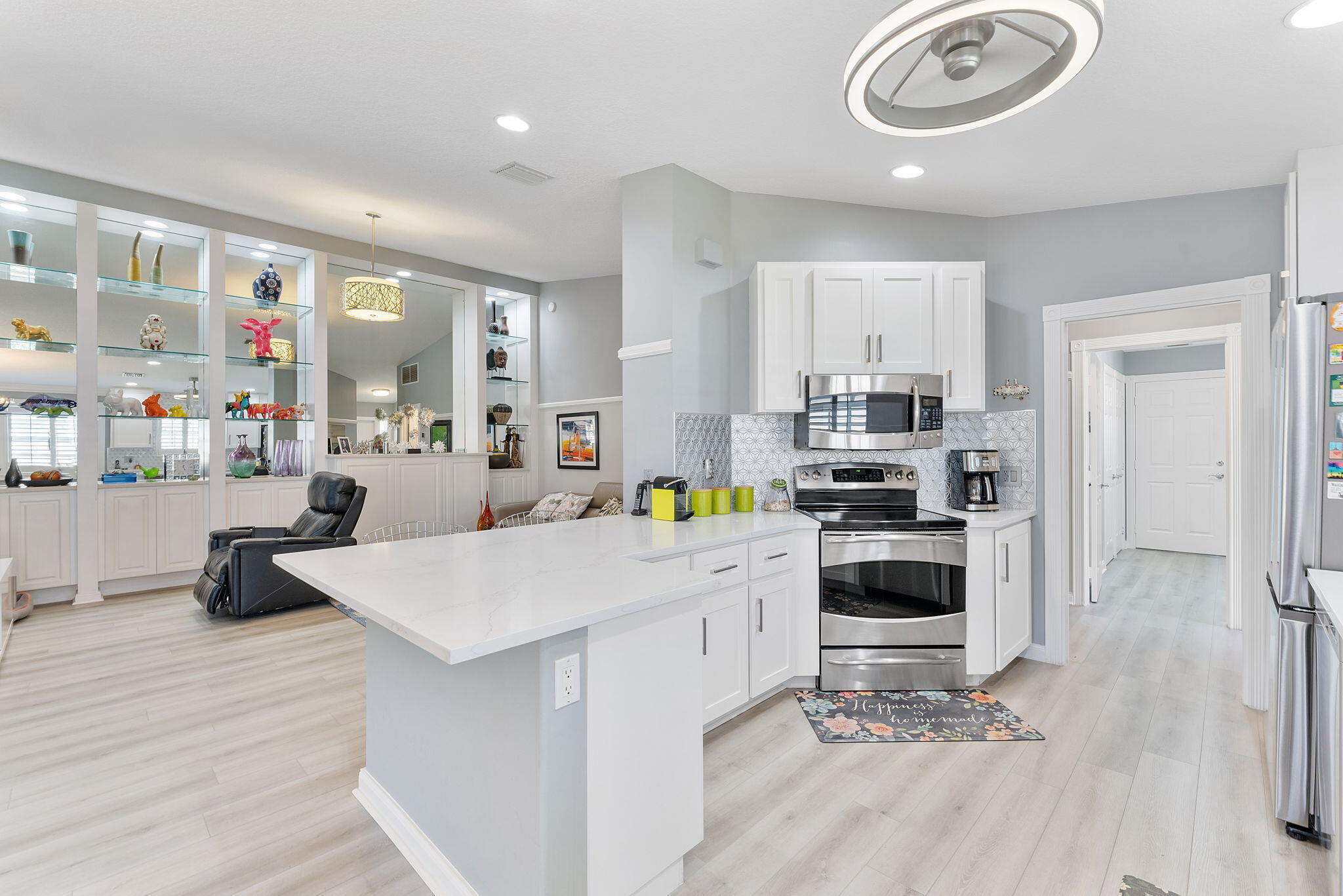 Foto de propiedad en 8210 Saint Johns Court, Wellington, FL 33414 Wellington con MLS# 