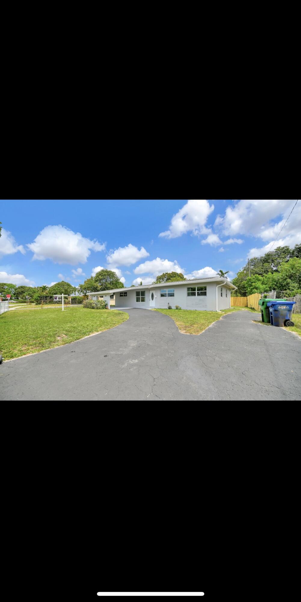 Foto de propiedad en 1112 NW 43rd Terrace, Lauderhill, FL 33313 Lauderhill con MLS# 