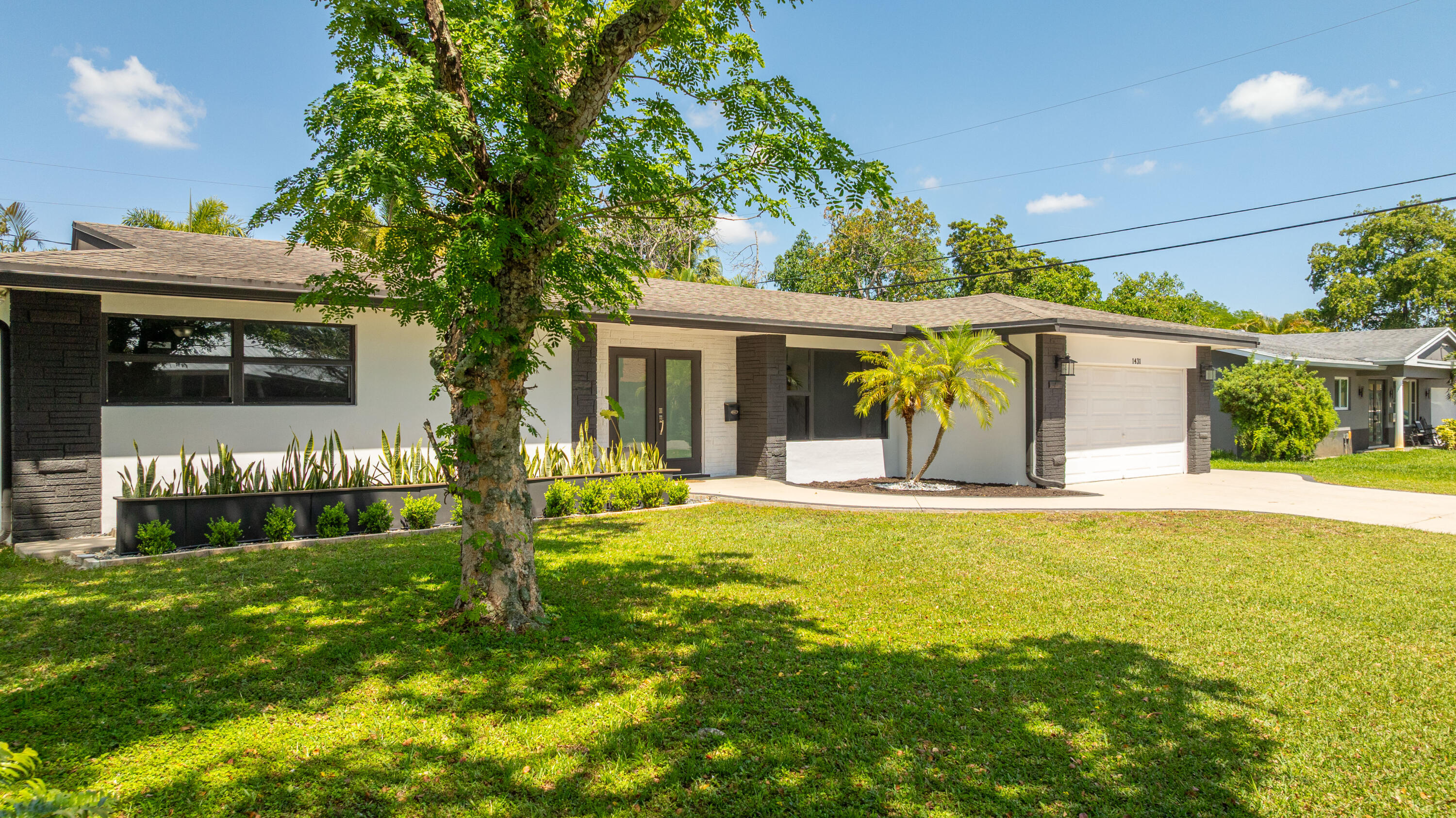 Foto de propiedad en 1431 NW 70th Way, Plantation, FL 33313 Plantation con MLS# 