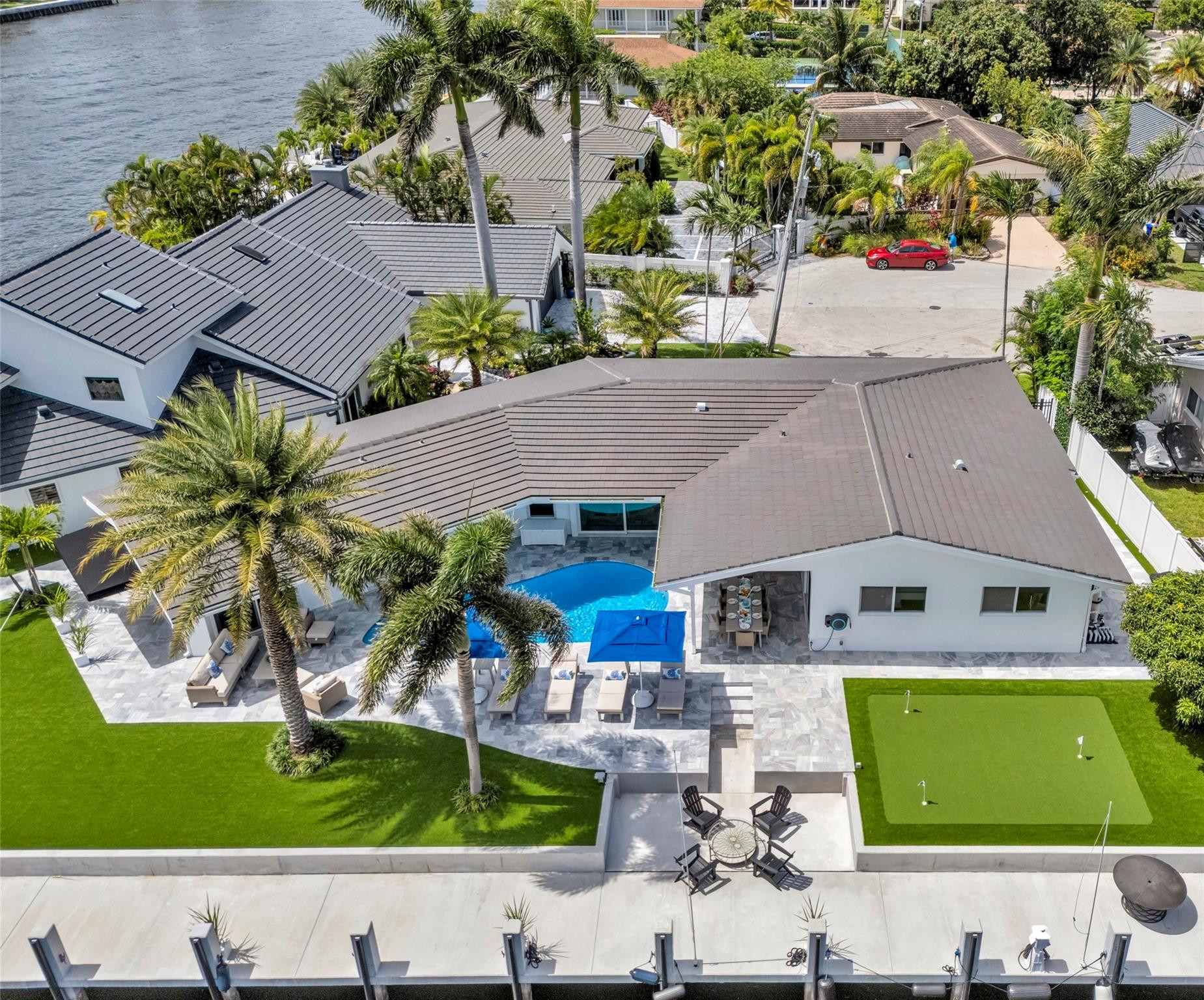 One of kind 3 Bedroom / 3.5 Bathroom Waterfront Estate all 1 Level with Intercostal Views and 150ft of dockage.