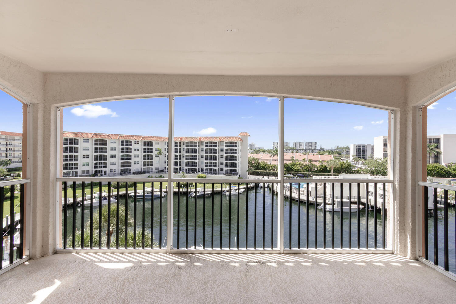 Foto de propiedad en 2871 N Ocean Boulevard V443, Boca Raton, FL 33431 Boca Raton con MLS# 