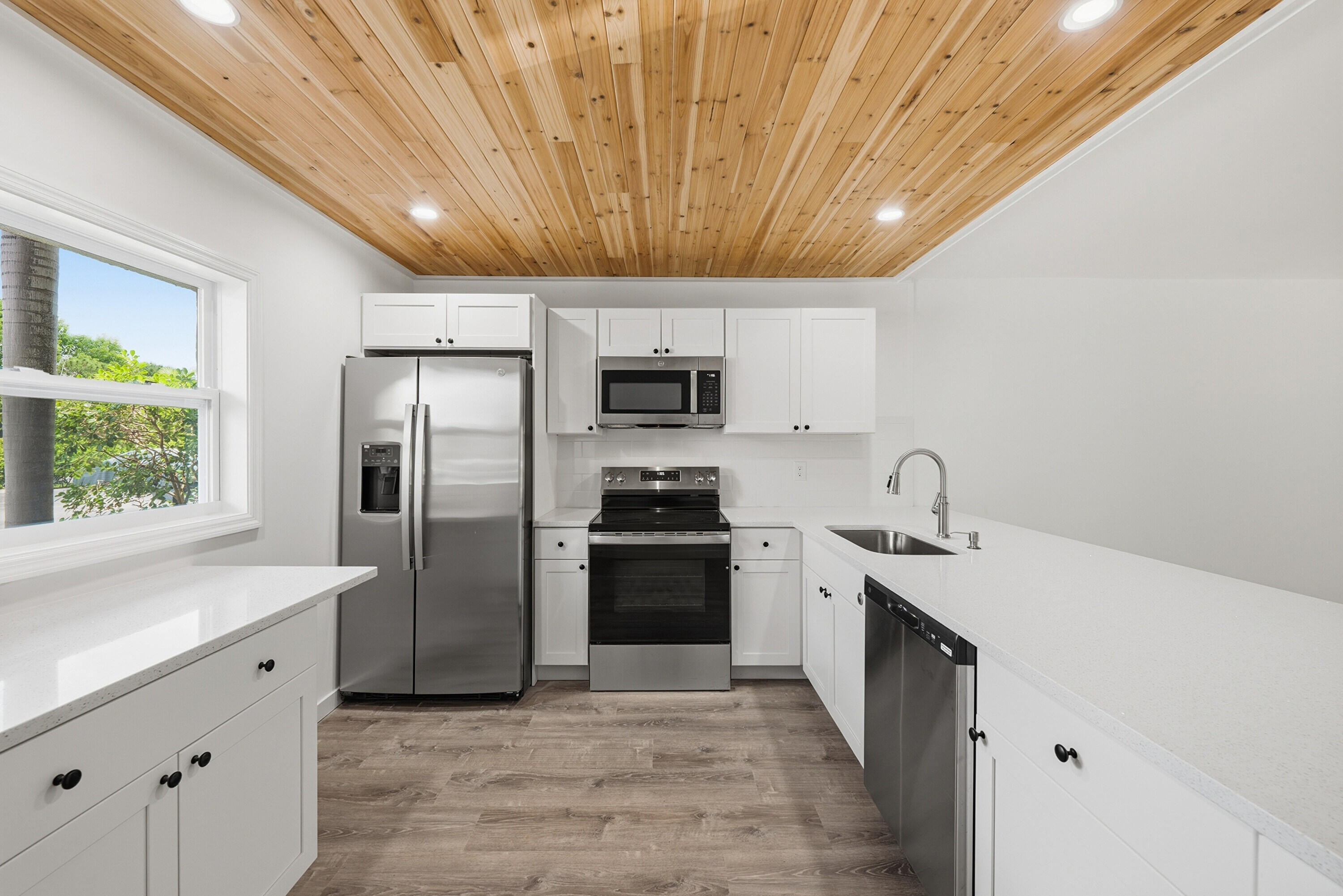 Foto de propiedad en 330 NE 26th Avenue 112, Boynton Beach, FL 33435 Boynton Beach con MLS# 