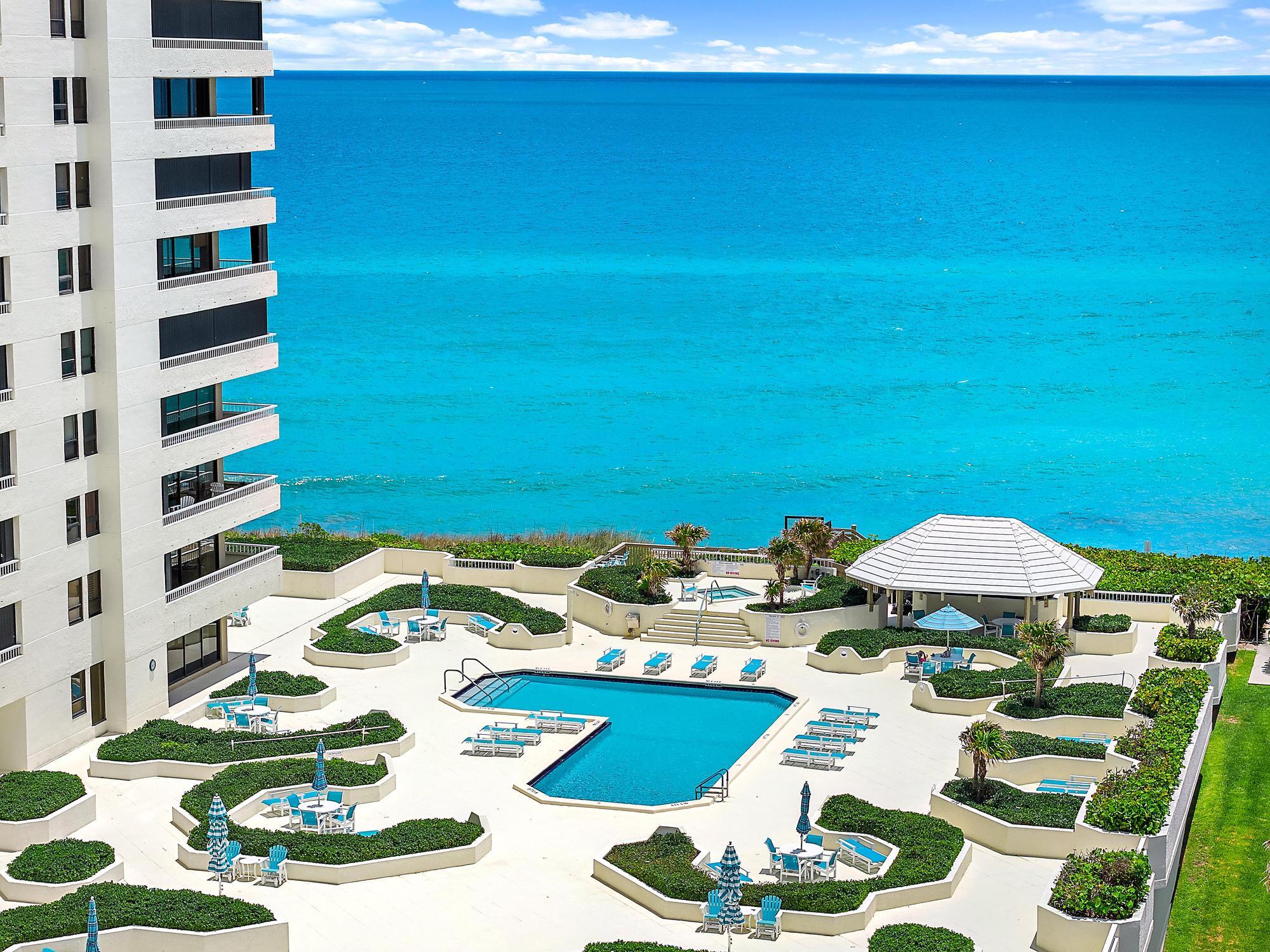 Foto de propiedad en 5280 N Ocean Drive 8b, Riviera Beach, FL 33404 Riviera Beach con MLS# 