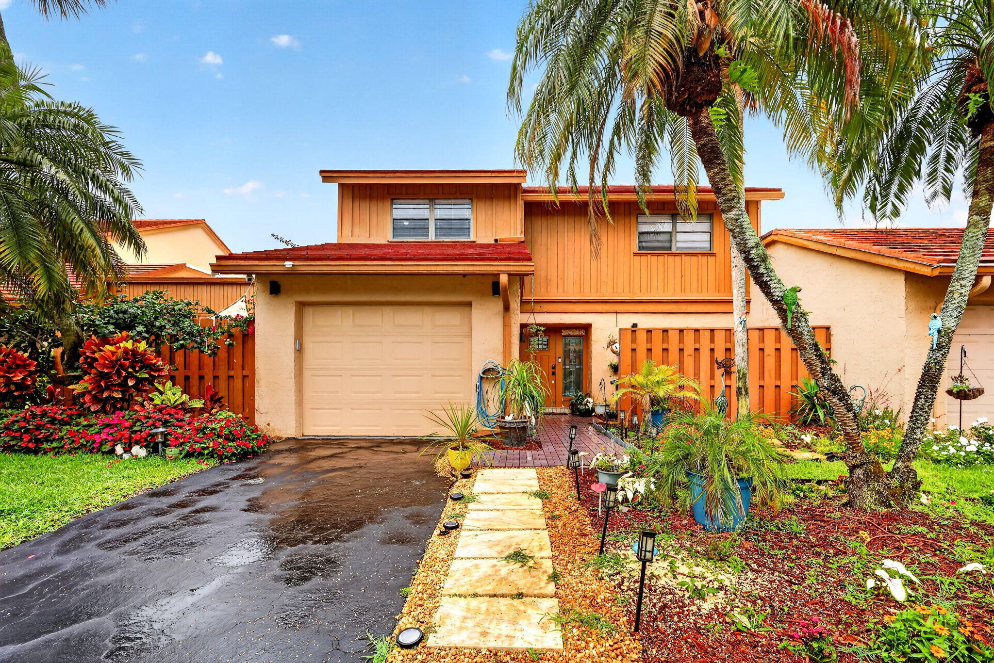 Foto de propiedad en 5316 Stonybrook Lane, Boynton Beach, FL 33437 Boynton Beach con MLS# 