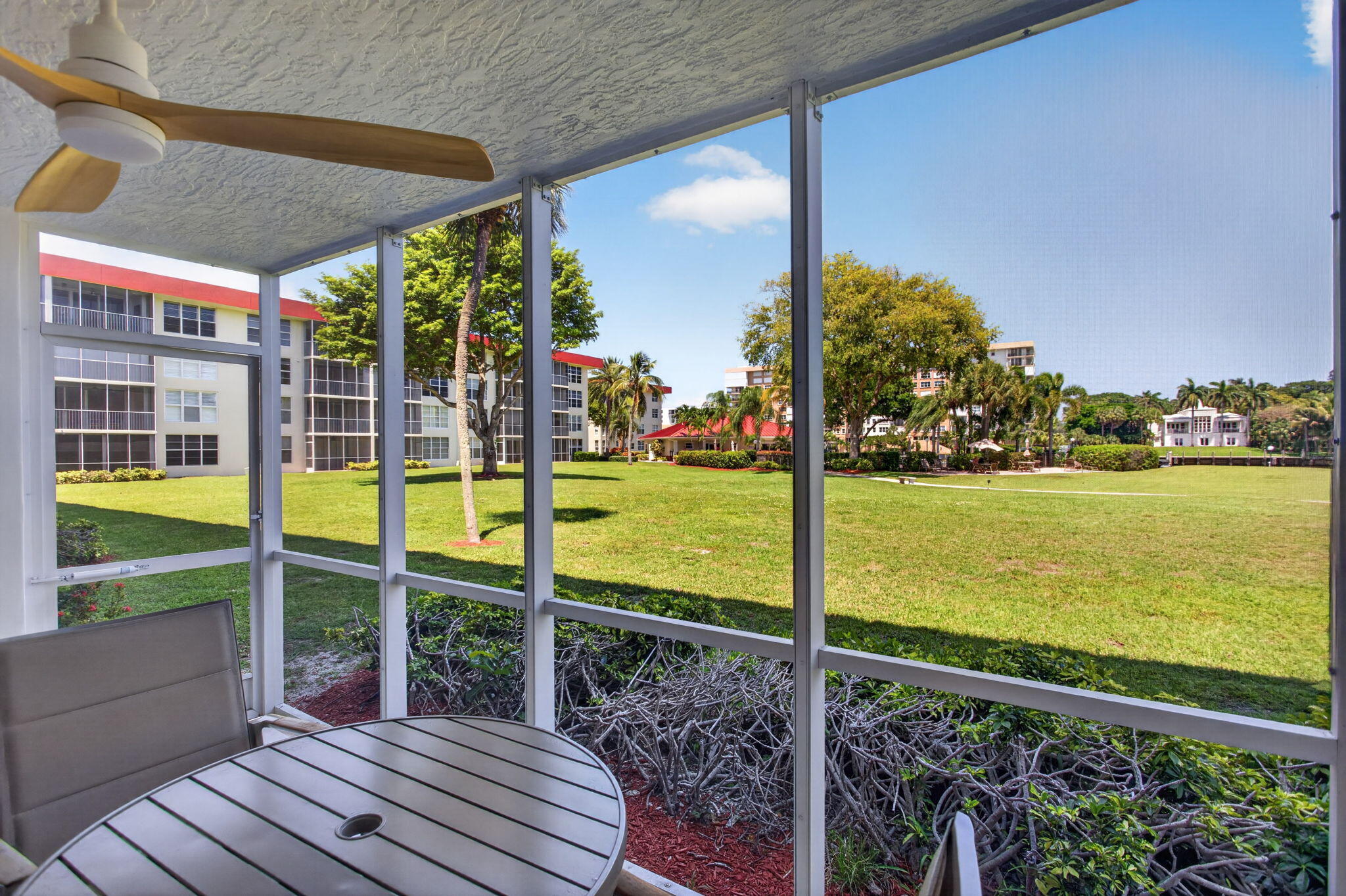 Alquilada 3150 NE 48th Court 104, Lighthouse Point, FL 33064, Lighthouse Point, FL 33064