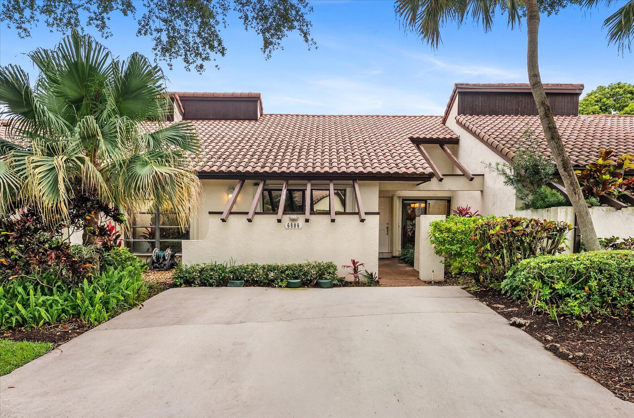 Foto de propiedad en 6886 Tiburon Circle, Boca Raton, FL 33433 Boca Raton con MLS# 