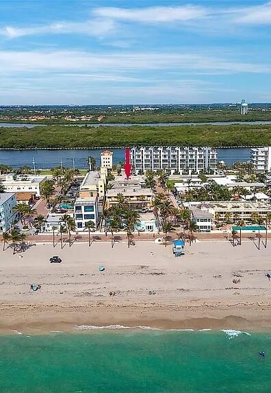 Foto de propiedad en 322 Harding Street B205, Hollywood, FL 33019 Hollywood con MLS# 
