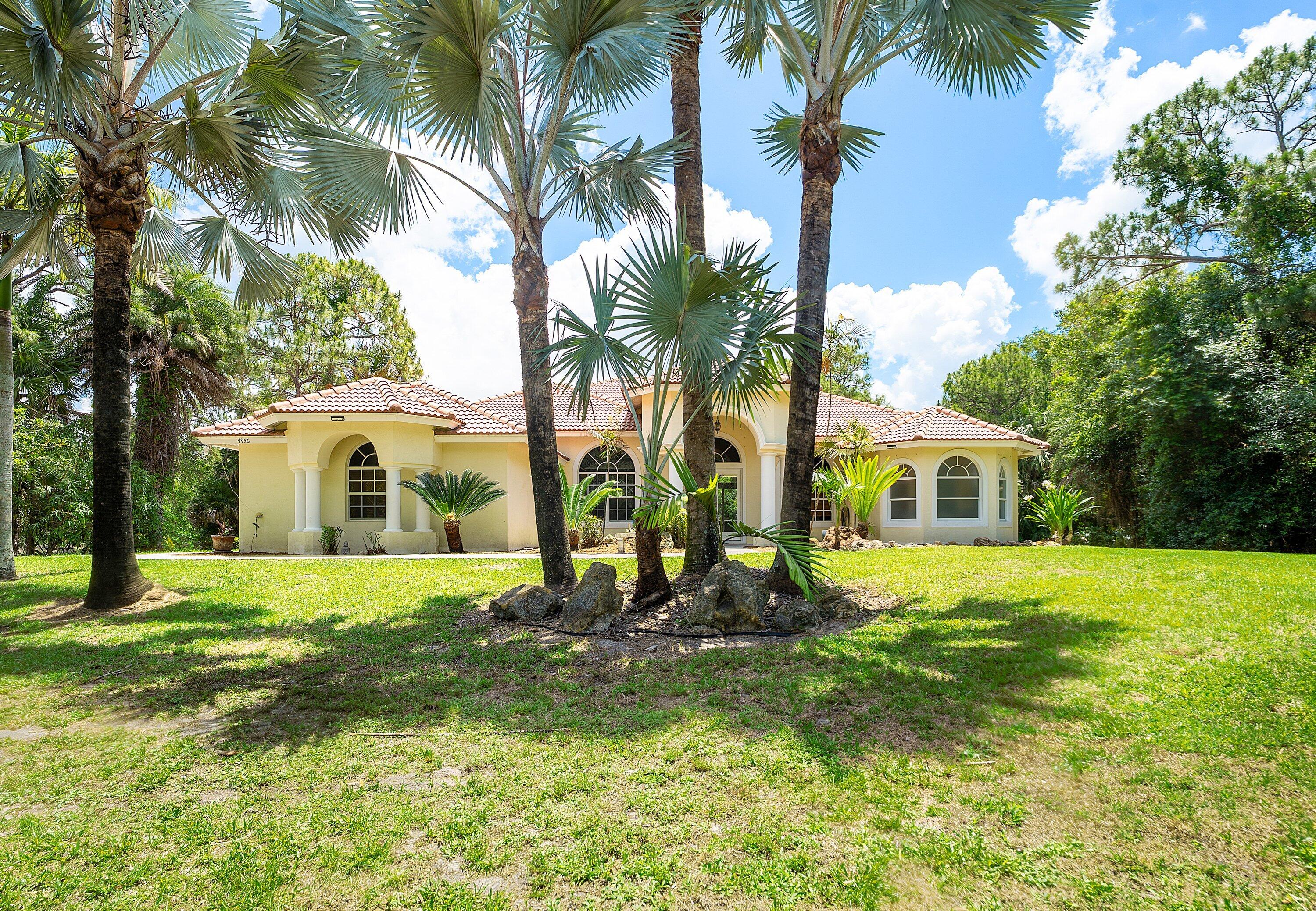 Foto de propiedad en 4956 200th Trail N, Loxahatchee, FL 33470 Loxahatchee con MLS# 