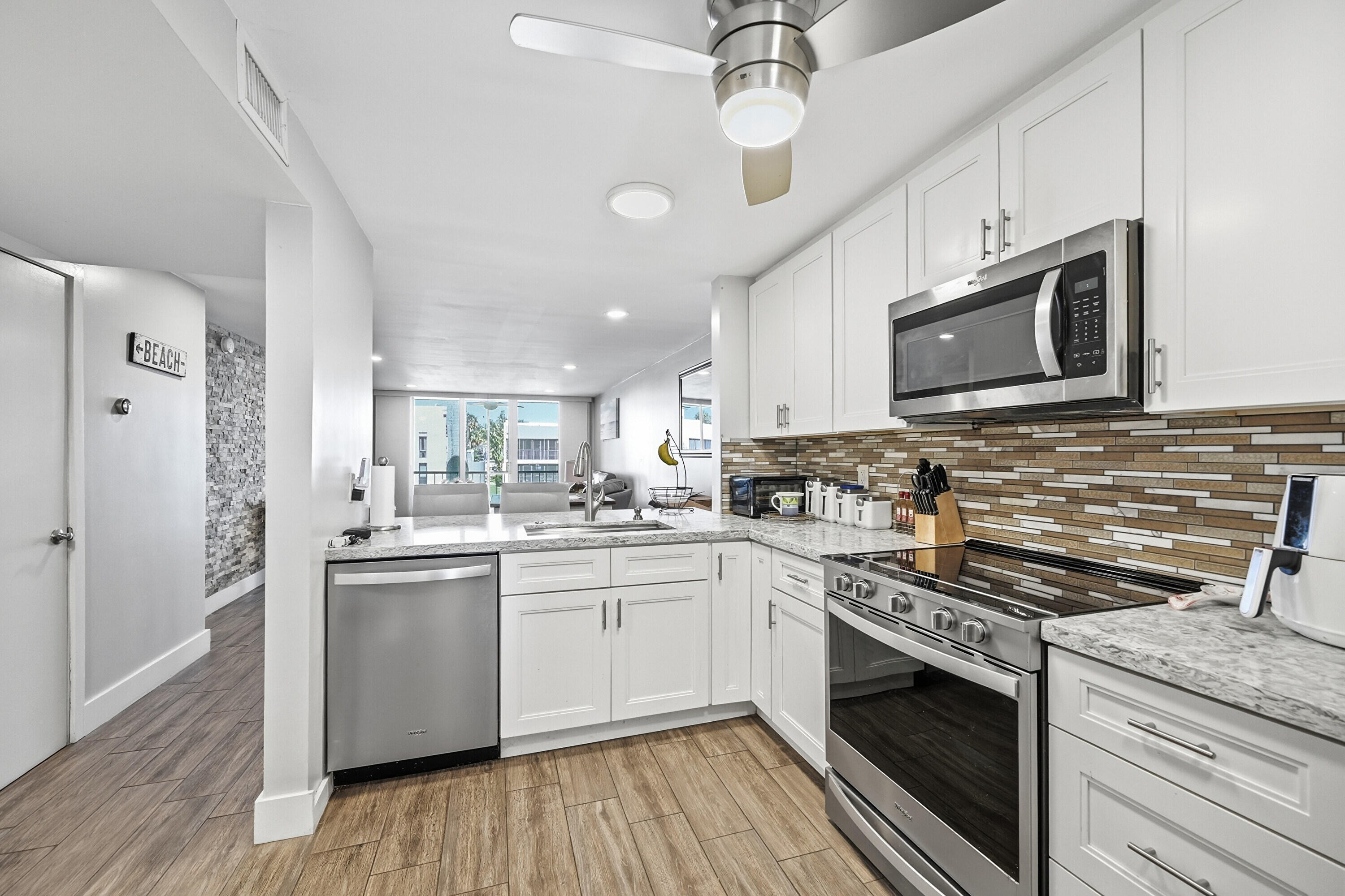 Foto de propiedad en 777 S Federal Highway G214, Pompano Beach, FL 33062 Pompano Beach con MLS# 