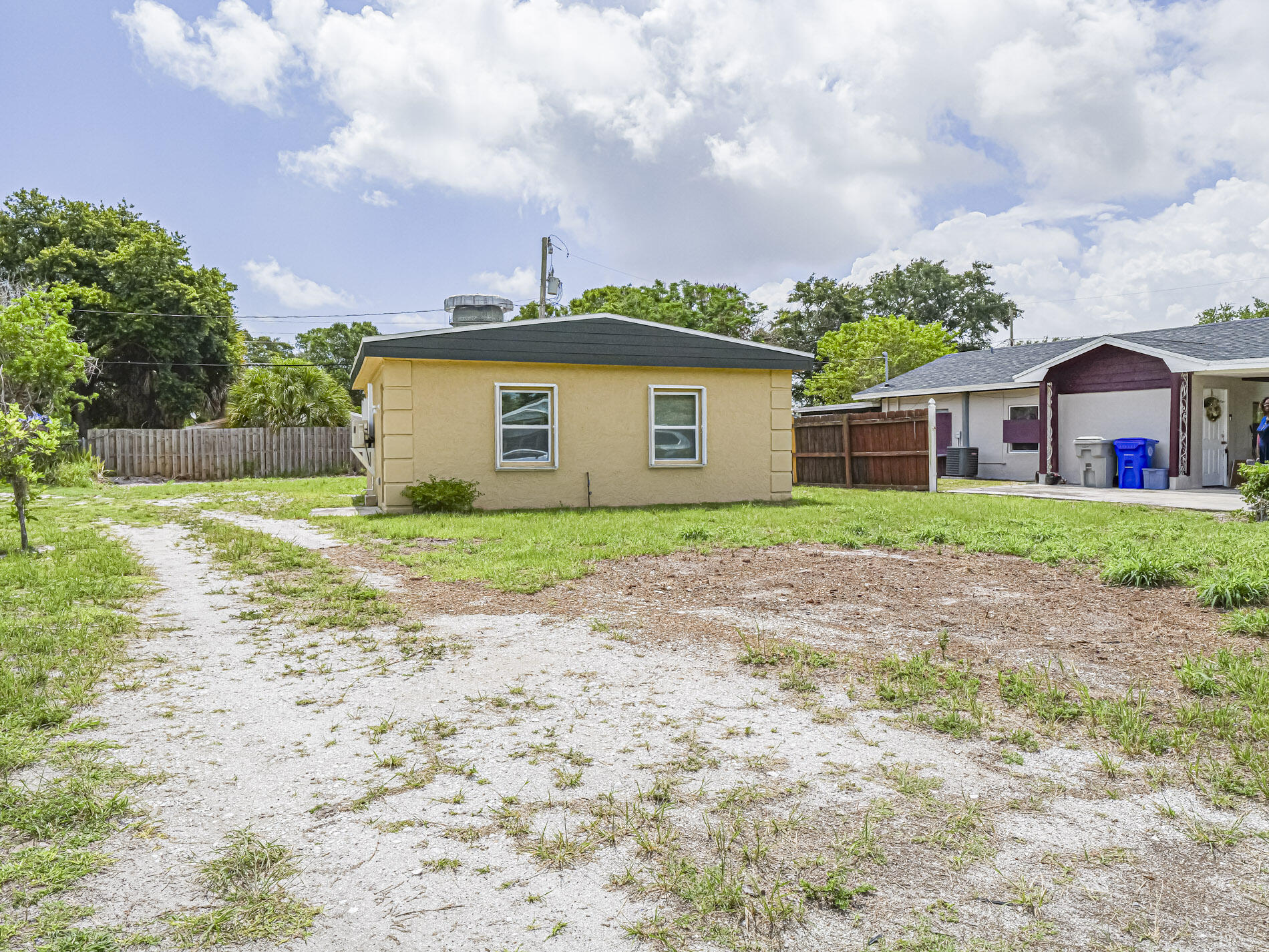 Foto de propiedad en 4716 29th Avenue, Vero Beach, FL 32967 Vero Beach con MLS# 