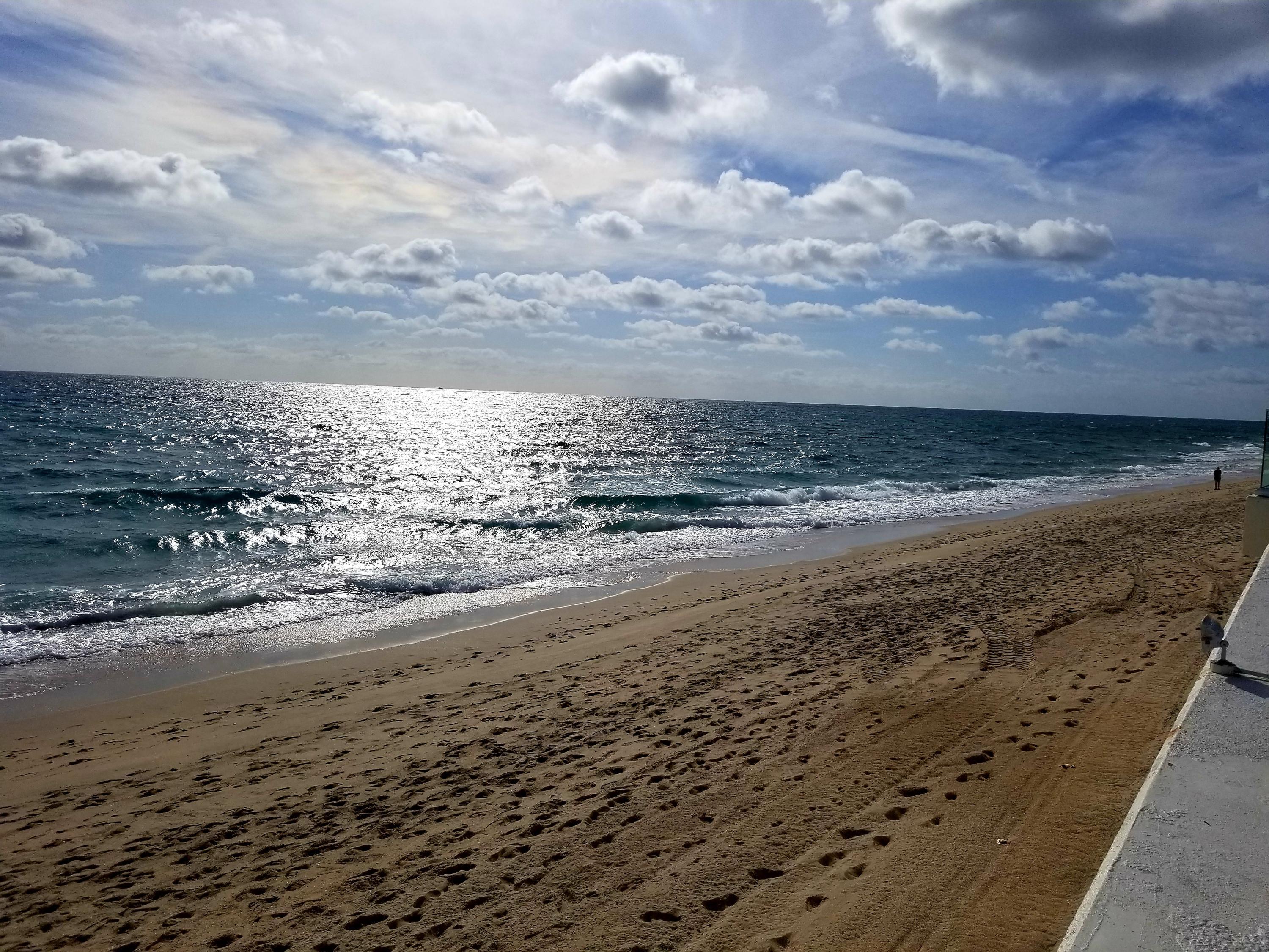 Foto de propiedad en 3570 S Ocean Boulevard 807, South Palm Beach, FL 33480 South Palm Beach con MLS# 