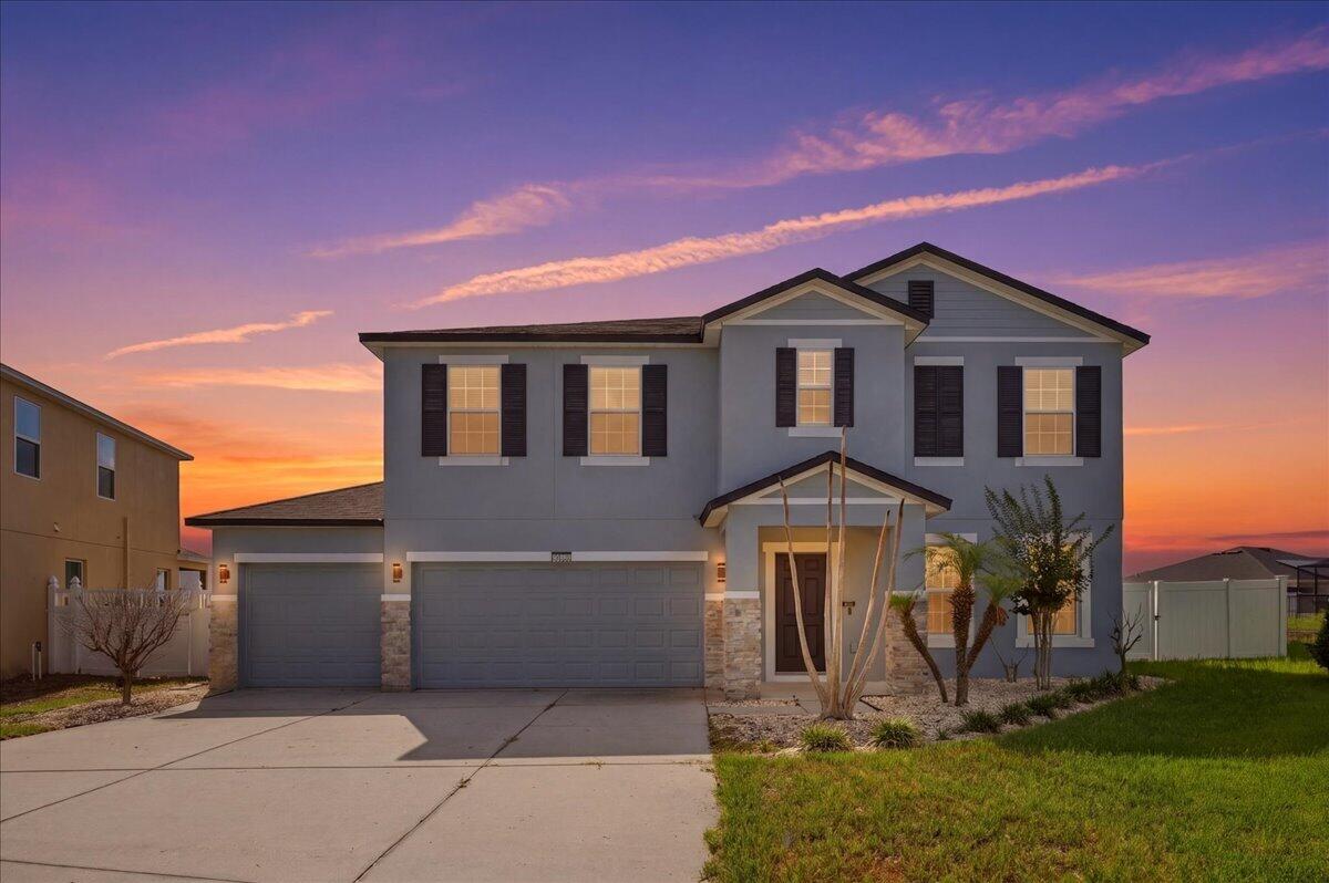 Foto de propiedad en 9012 Orange Blossom Loop, Haines City, FL 33844 Haines City con MLS# 