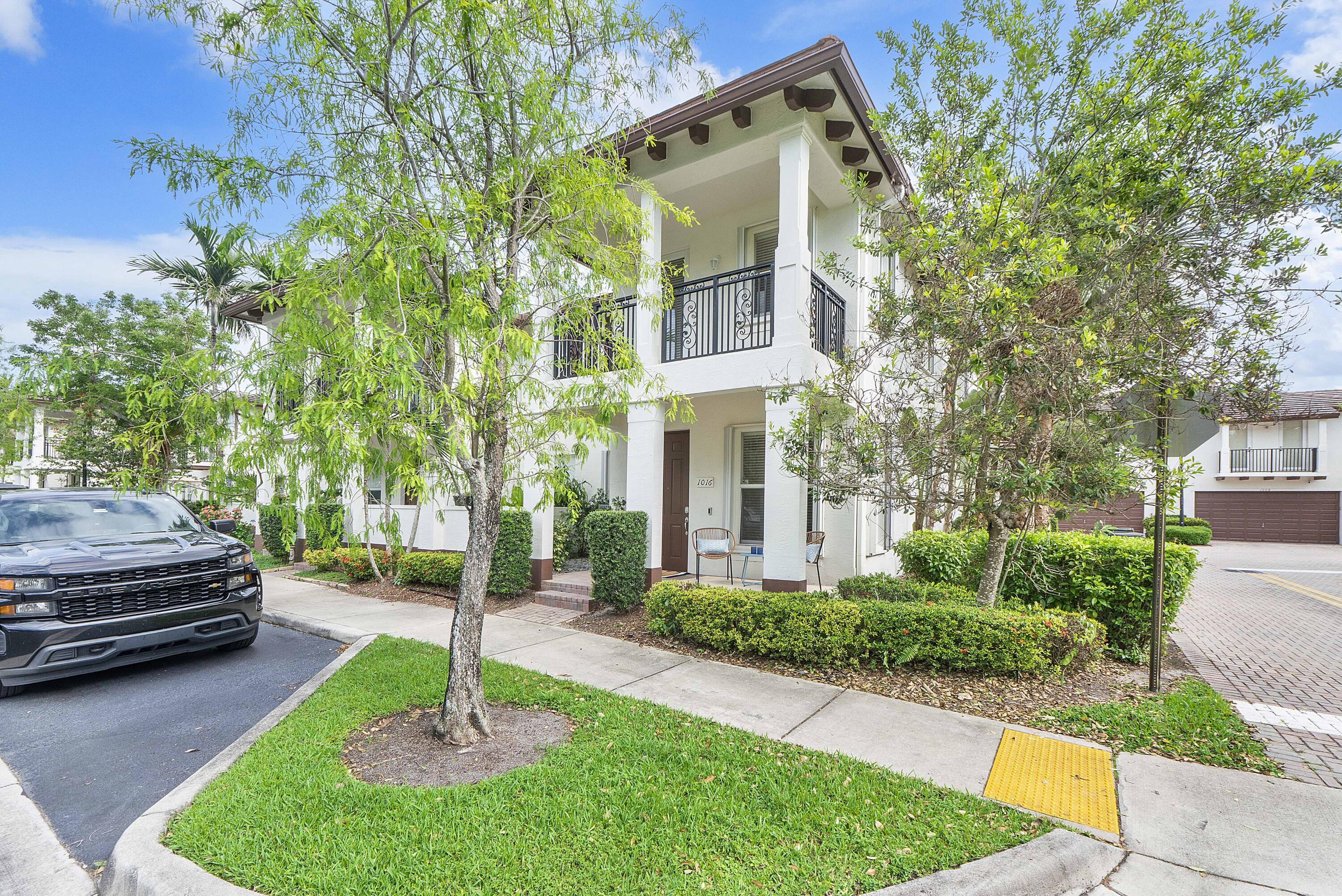 Foto de propiedad en 4760 Mimosa Place 1016, Coconut Creek, FL 33073 Coconut Creek con MLS# 